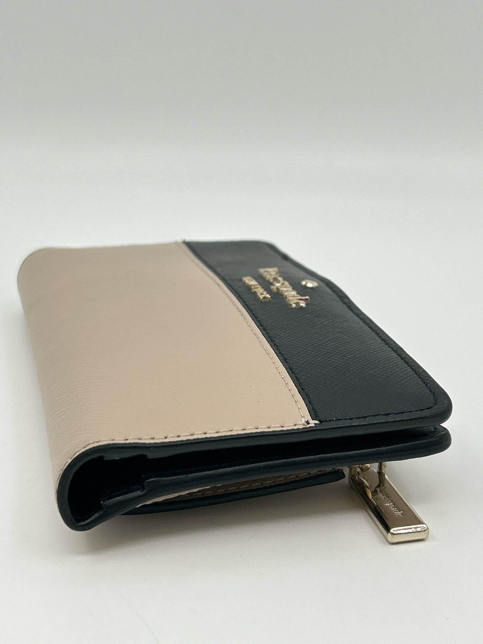KATE SPADE BEIGE AND BLACK Women Wallet