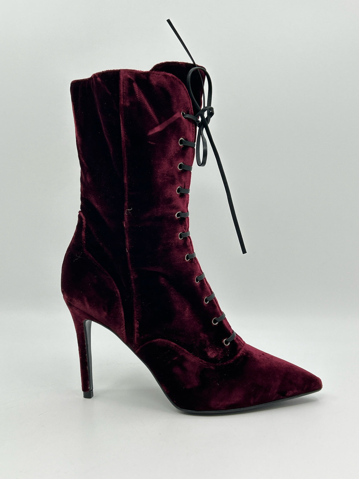 CHARLES DAVID Size 37/7 Burgundy Women Boots