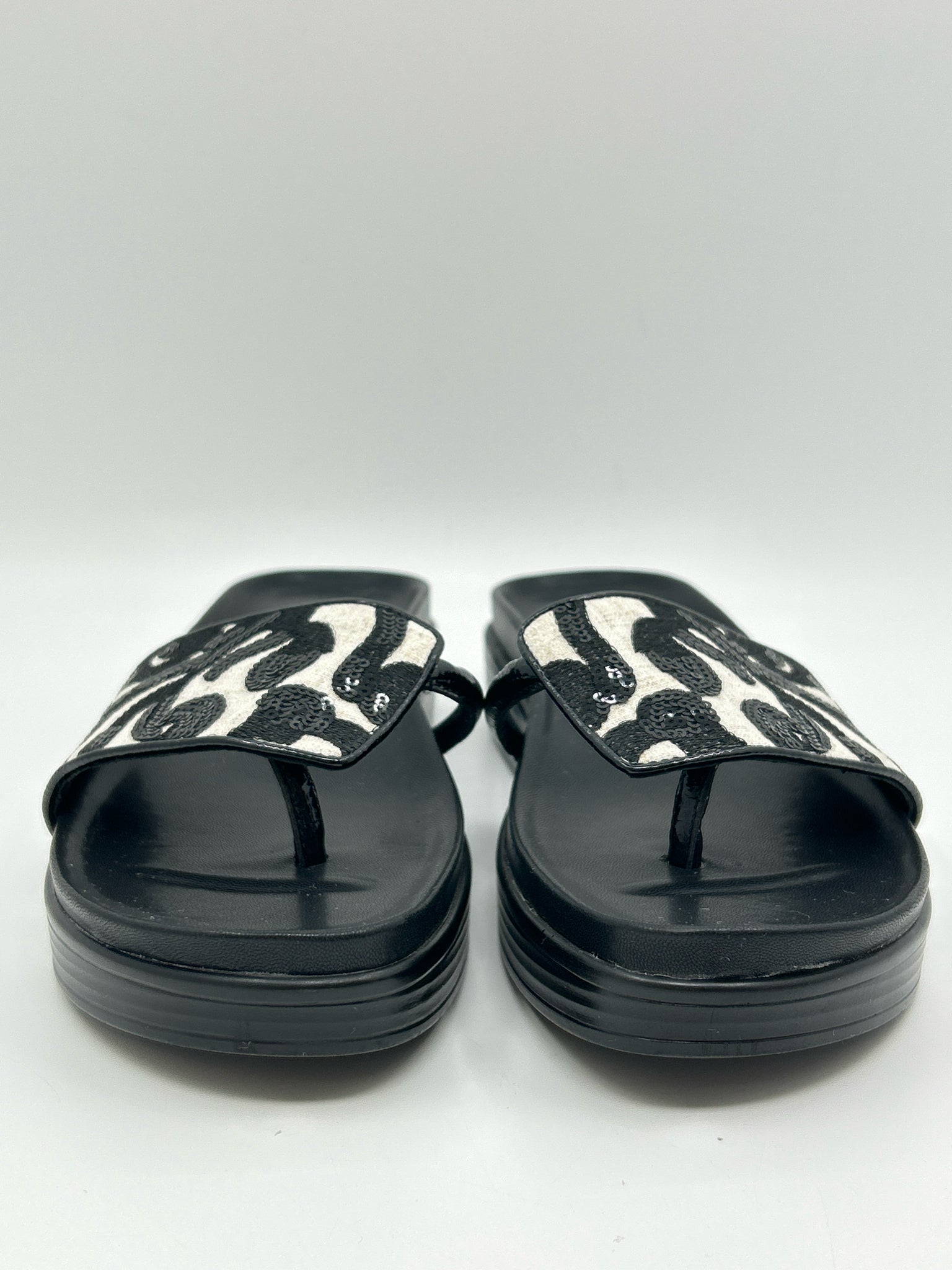 Donald J Pliner Size 9.5M Black Women Sandal