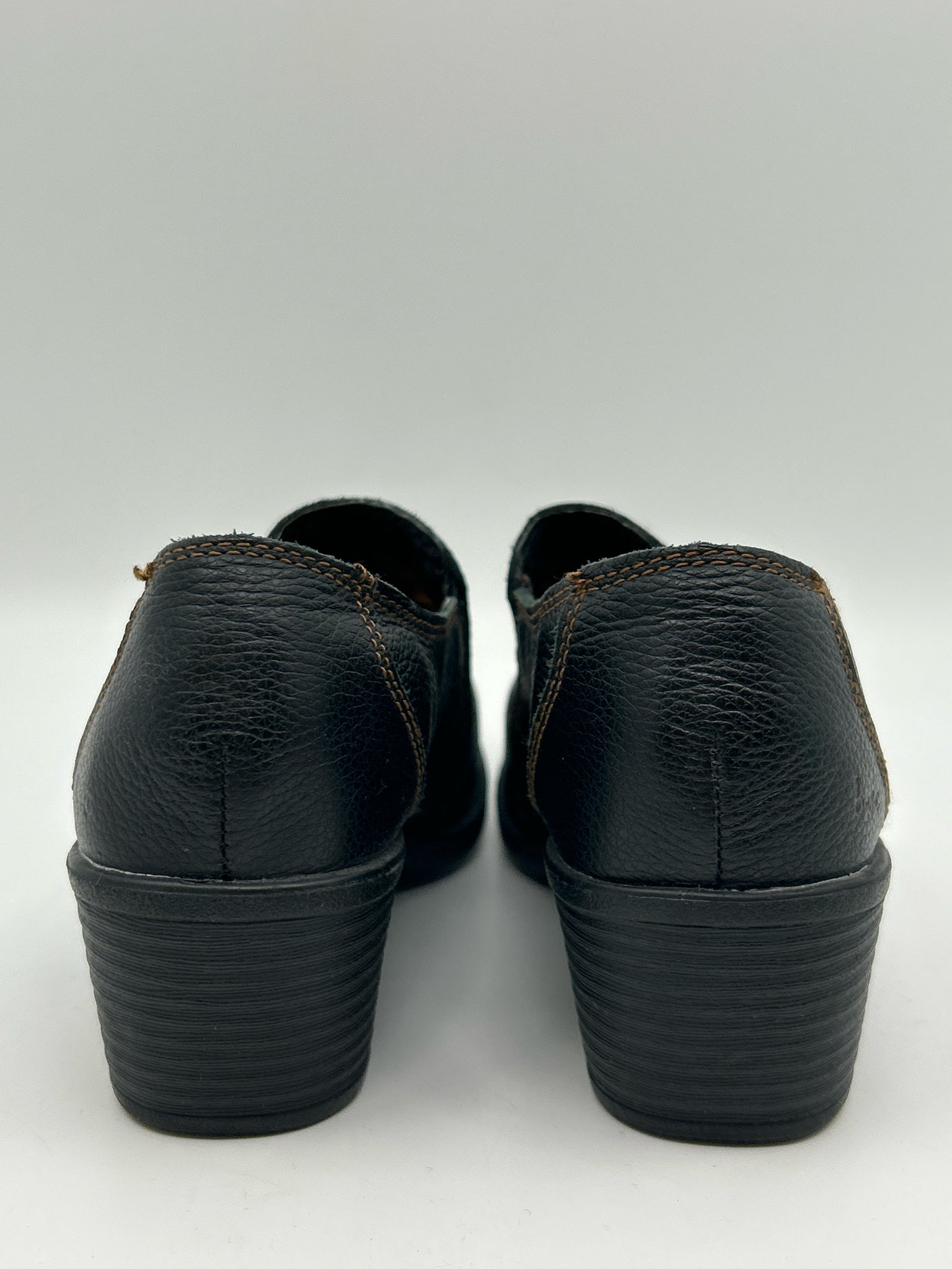 b.o.c. Size 7.5 Black Women Shoes