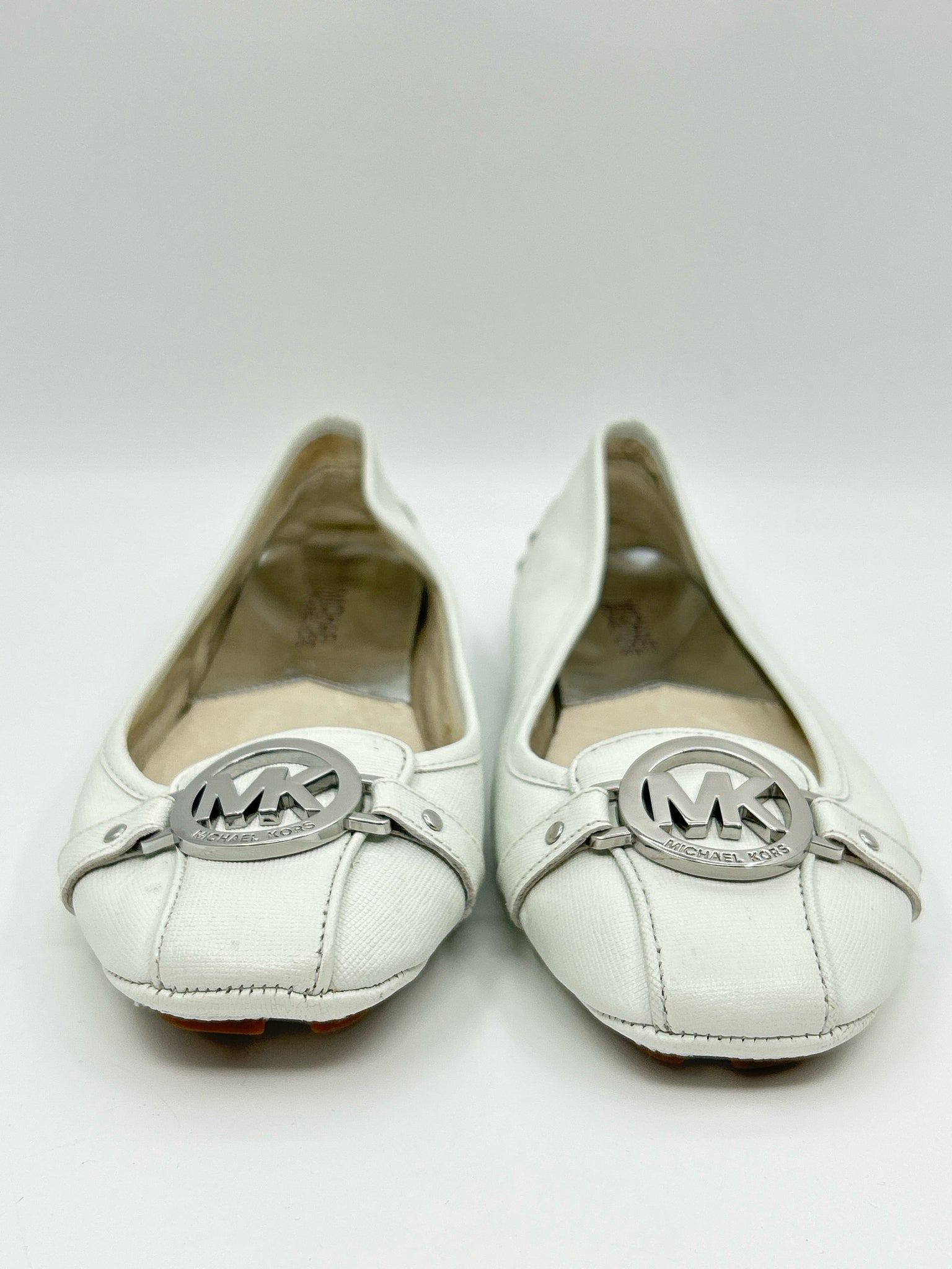 MICHAEL MICHAEL KORS Size 8M White Women Flats