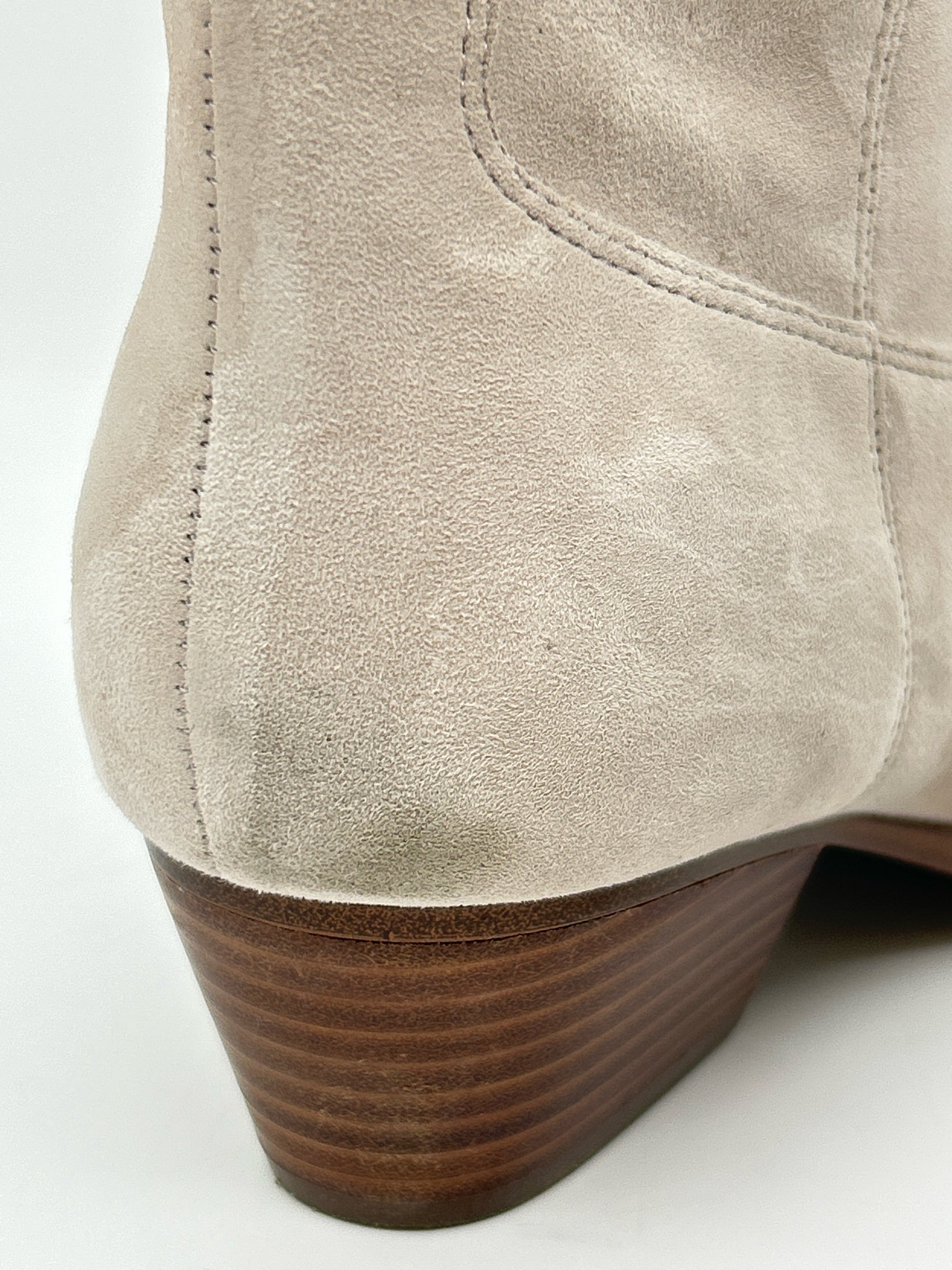 MARC FISHER Size 9.5M Oatmeal Women Booties