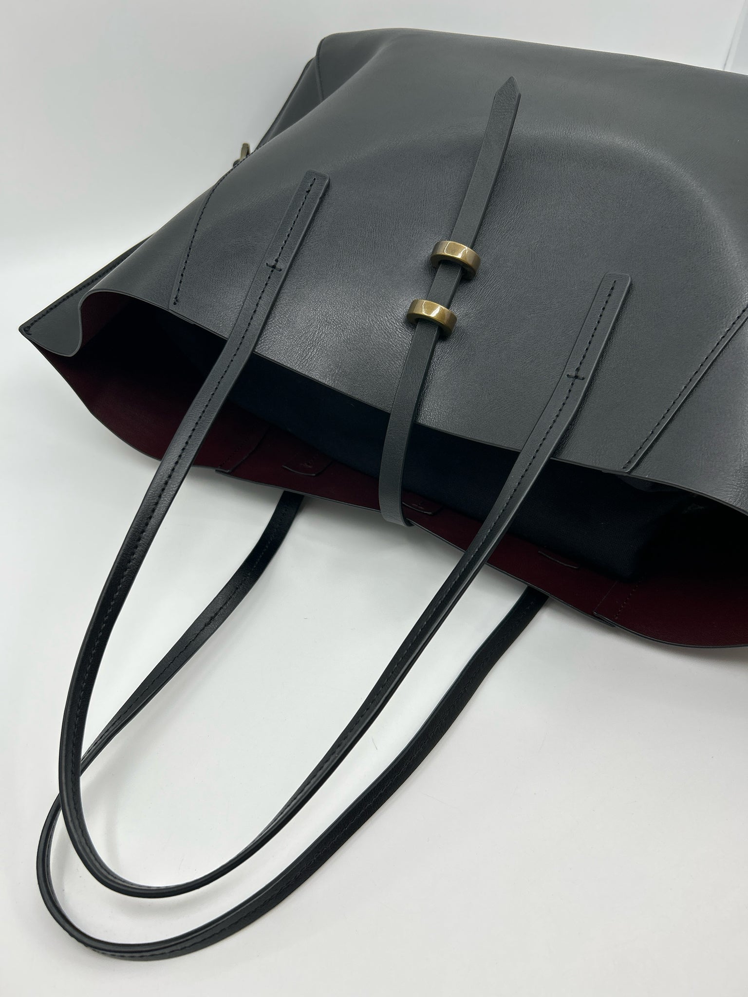 ZAC POSEN Black Women Tote