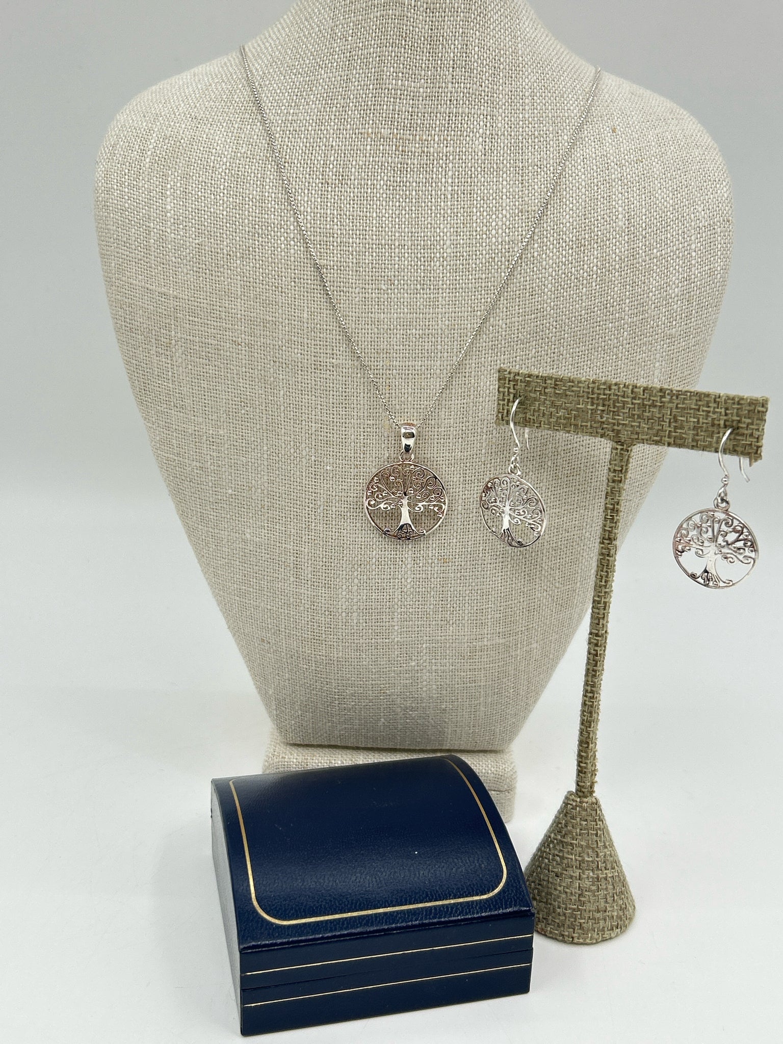 DON'S FINE JEWELRY sterling silver Necklace + Earrings Set