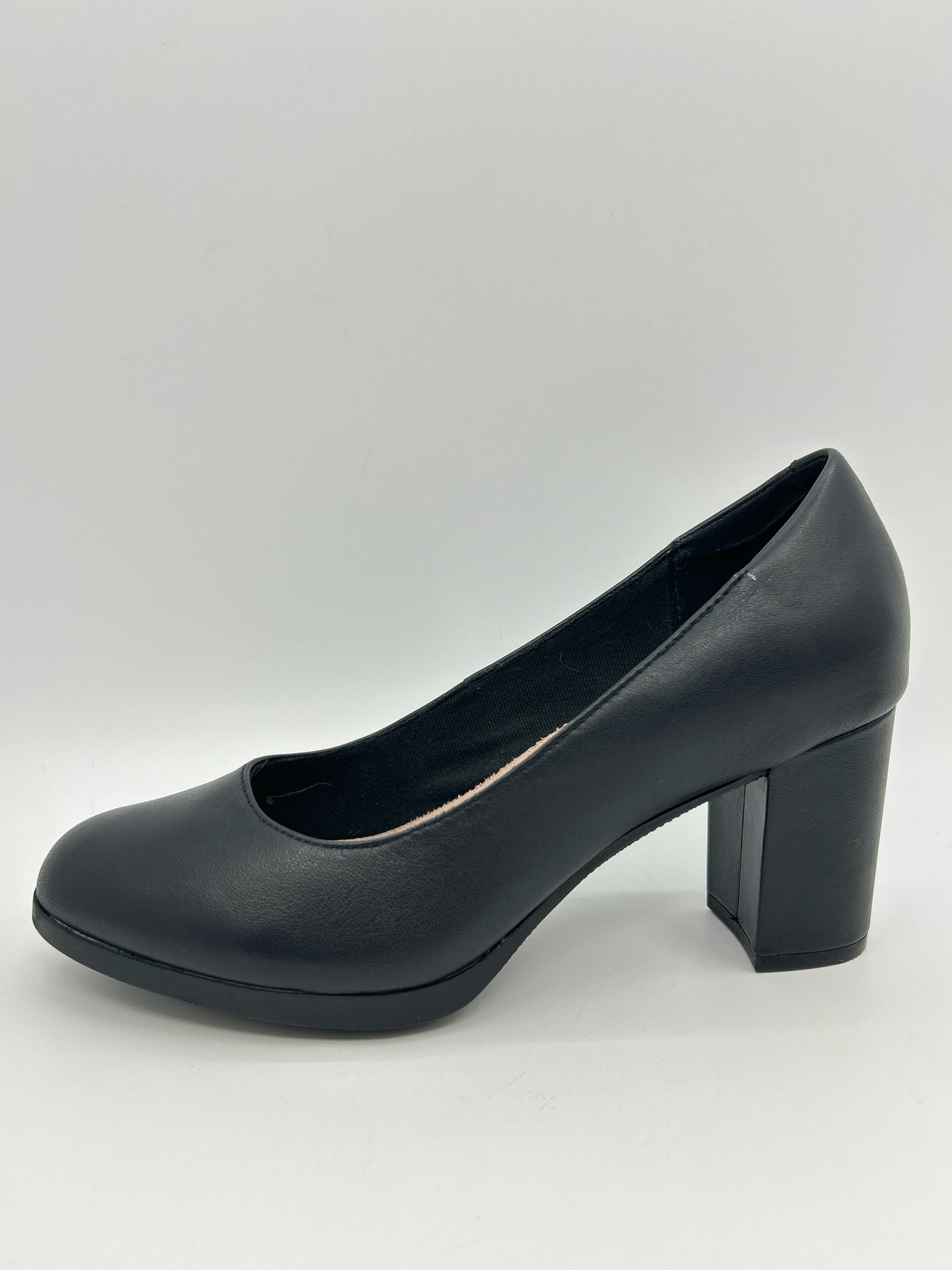 CLARKS COLLECTION Size 8W Black Women Pumps