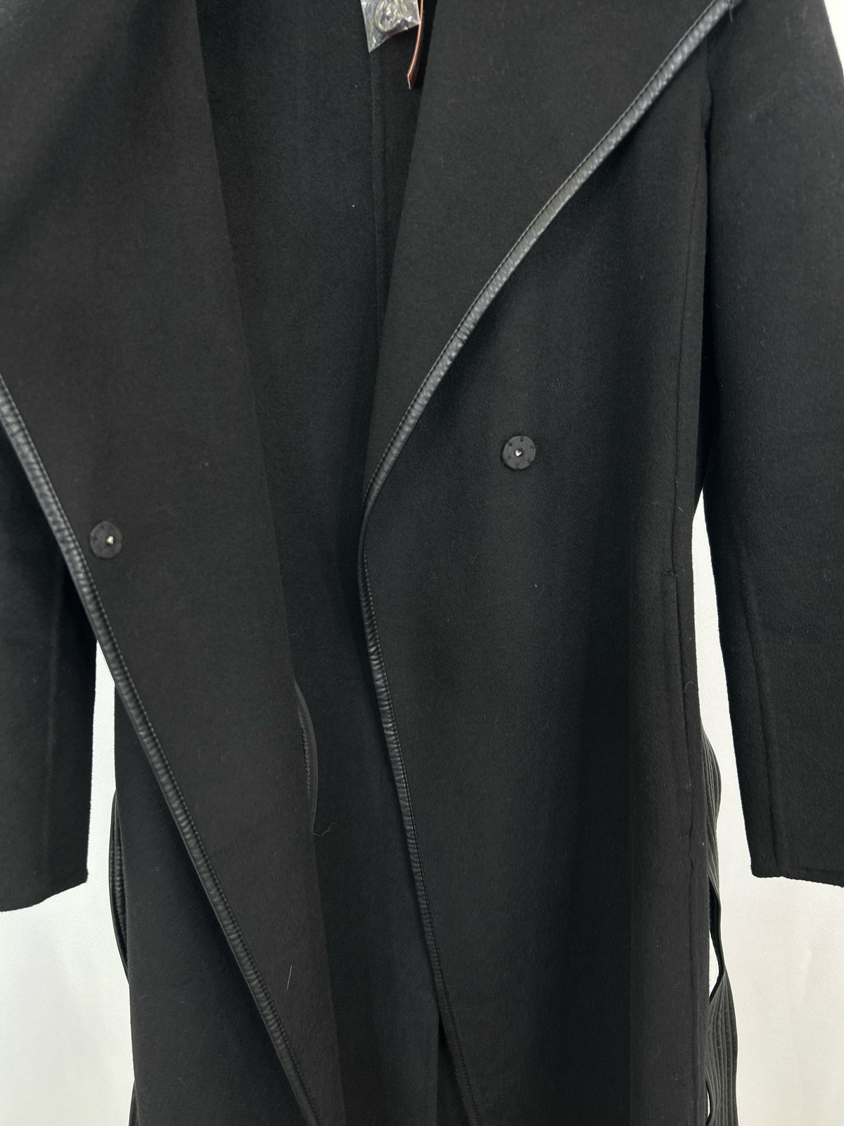 TAHARI Size L Black Women Coat