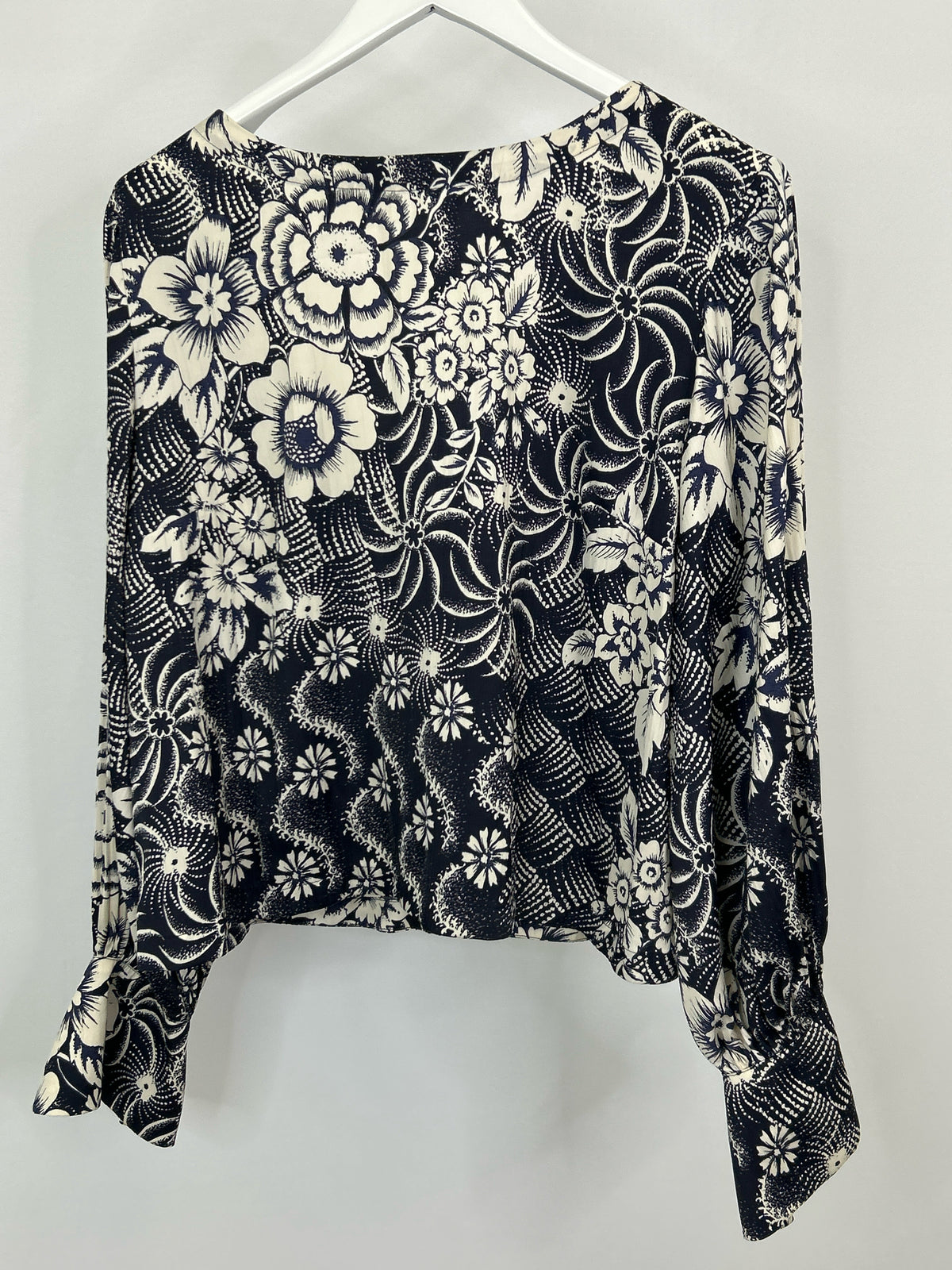 ANTHROPOLOGIE Size XL Navy & Cream Women Top