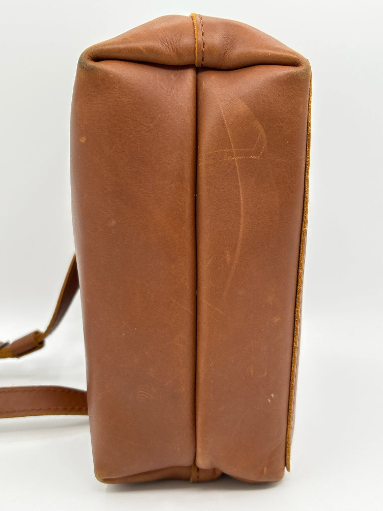 PORTLAND LEATHER GOODS Tan Women's Purse