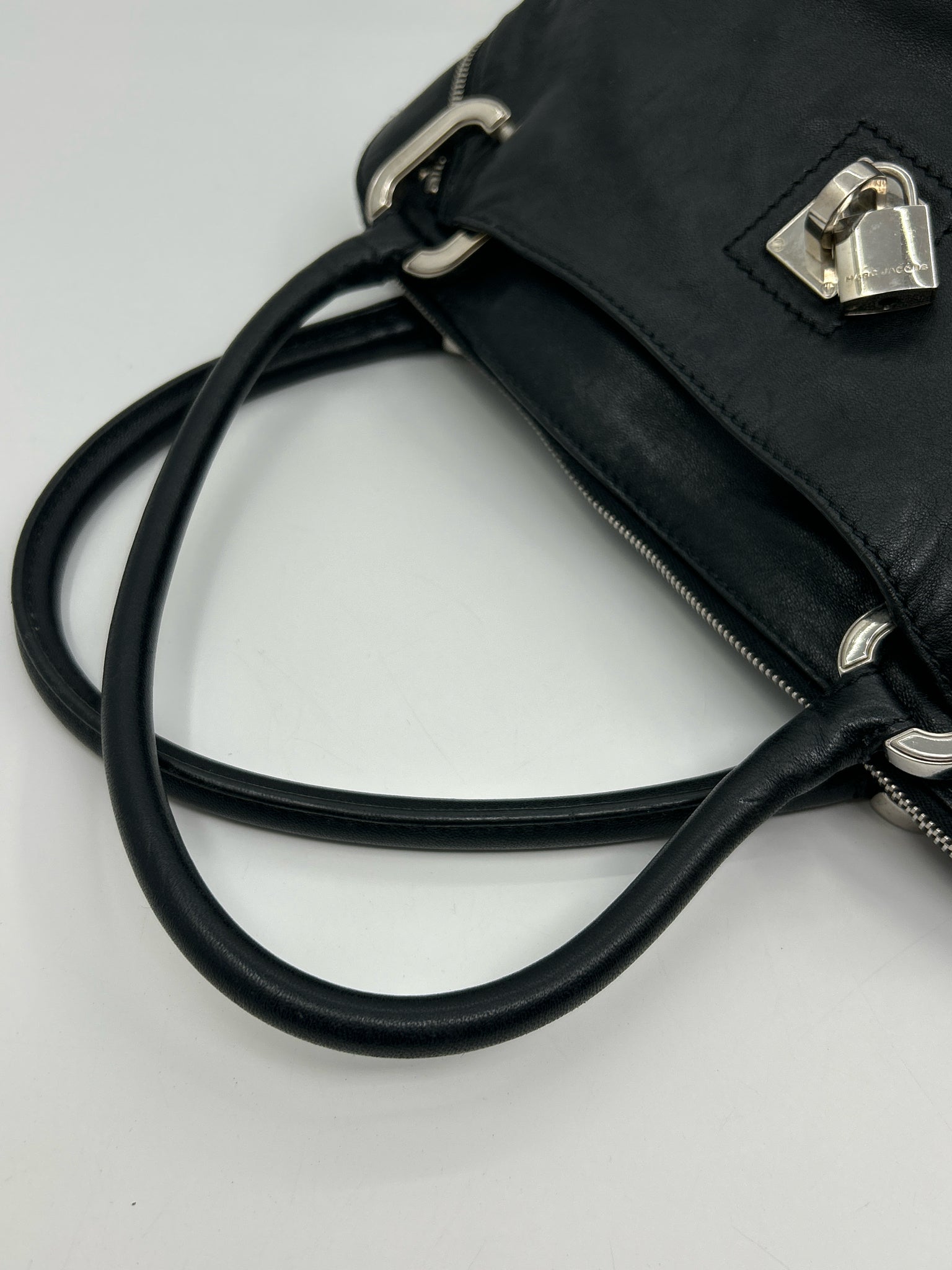 MARC JACOBS Black Women Purse