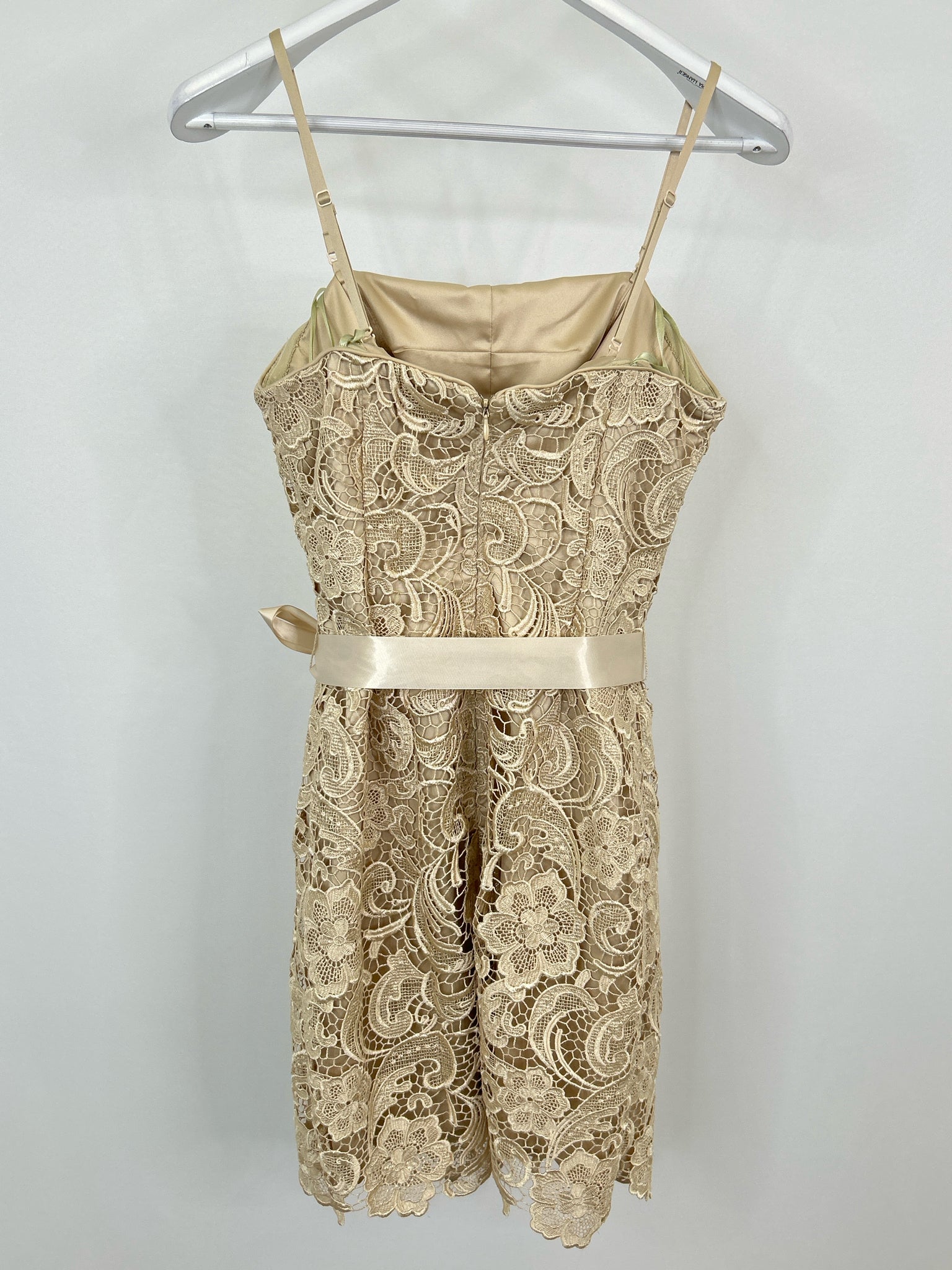 ADRIANNA PAPELL Size 6 Beige Women Dress