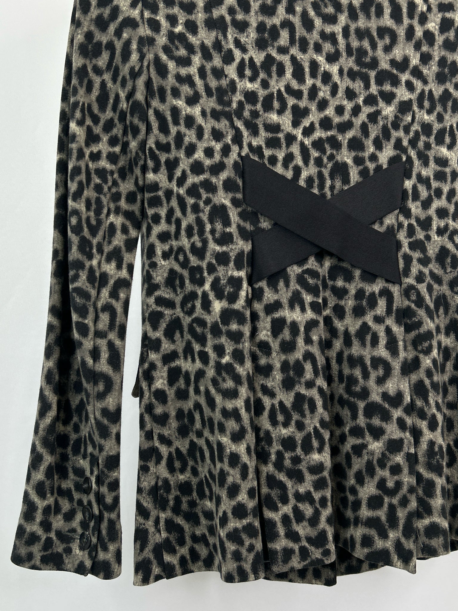 CABI Size 2 black and grey Women Jacket