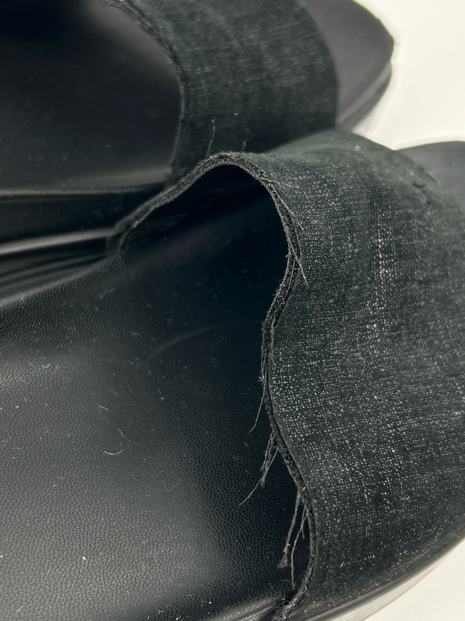 DONALD PLINER Size 9 Black Women Sandal