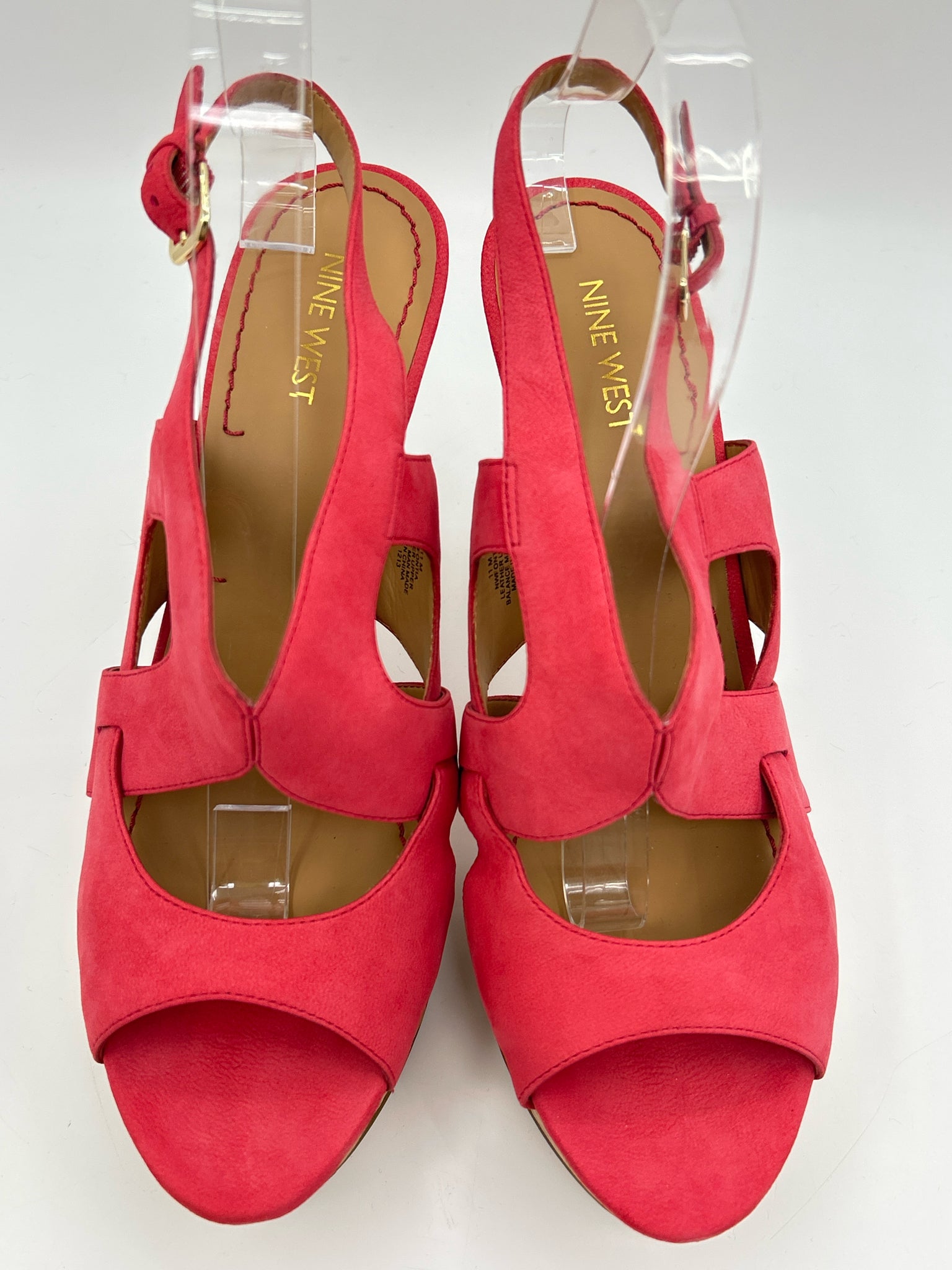 NINE WEST Size 11M salmon Women Sandal NWOB