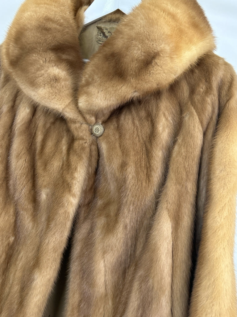 Maxine Furs Size M Brown Women Coat