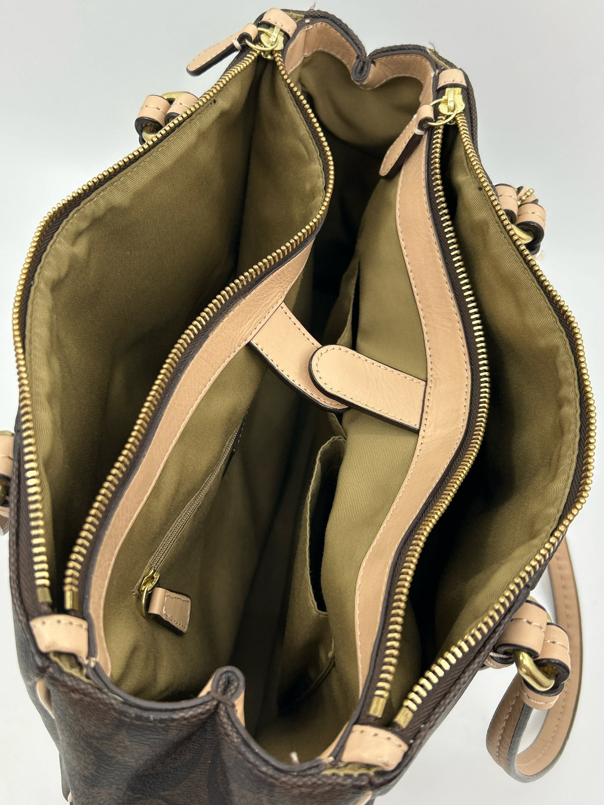 Coach Brown Women Purse