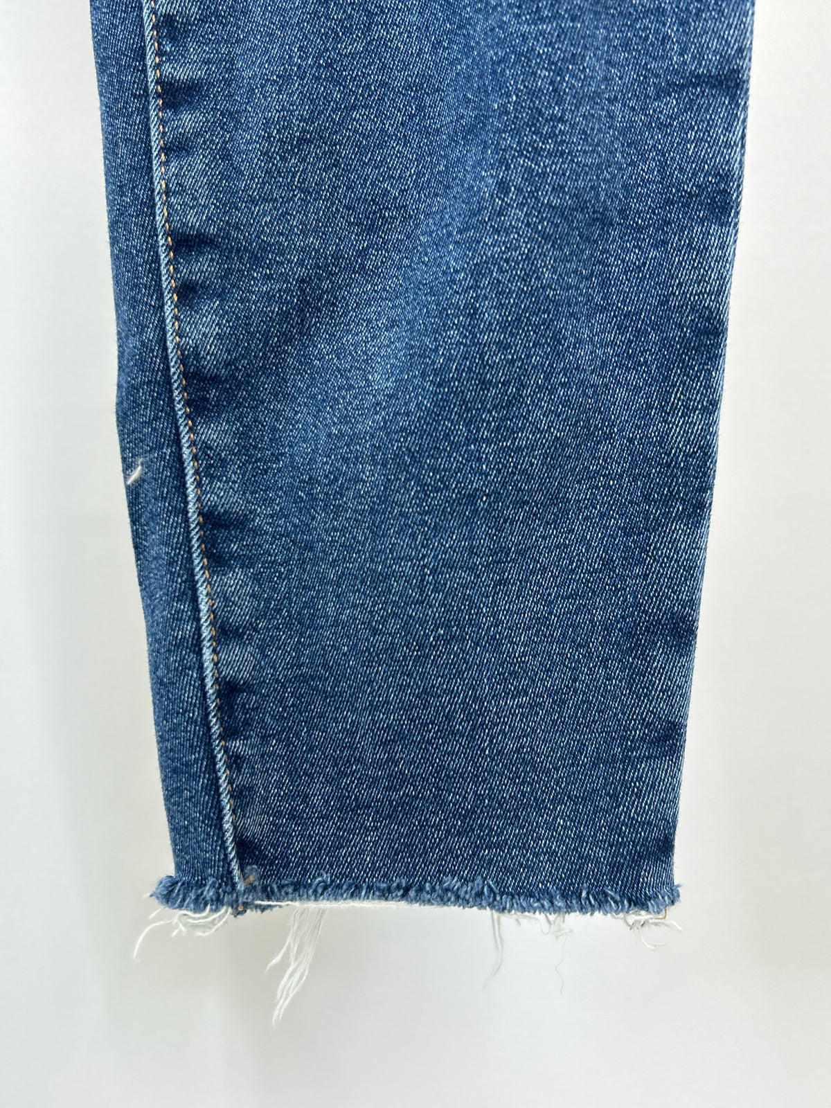 GOOD AMERICAN Size 12/31 BLUE DENIM Women jeans