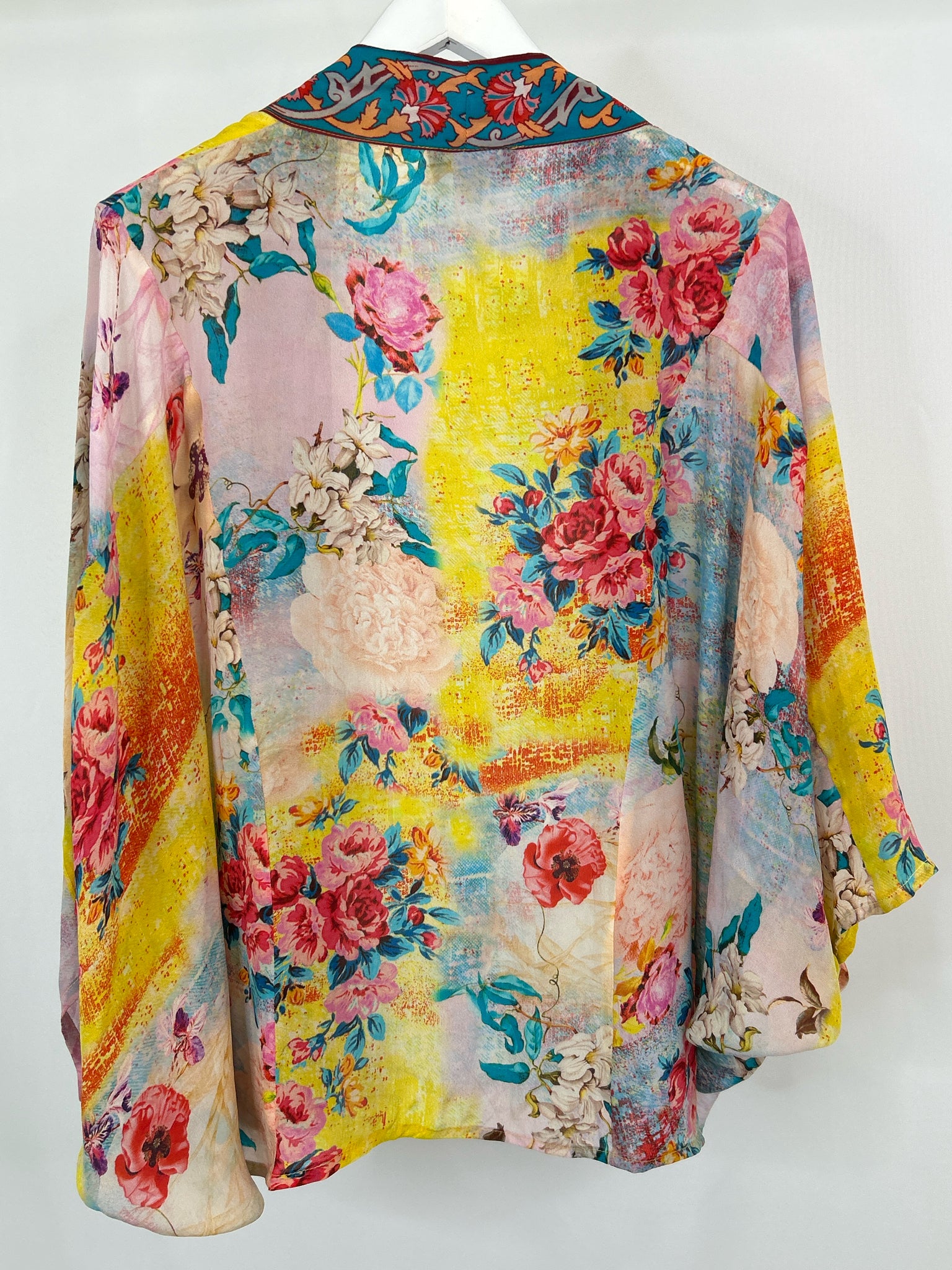 FEATHERS BY TOLANI Size One Size Multi-Color Women Kimono