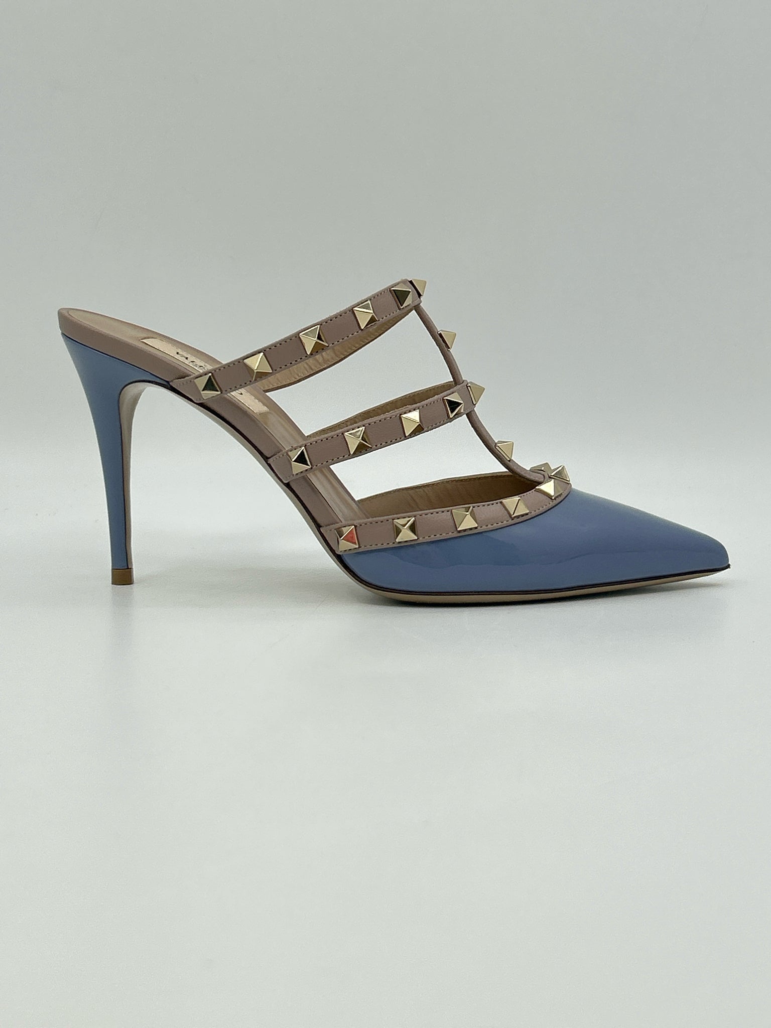 VALENTINO Size 39 Blue & Nude Women Sandal