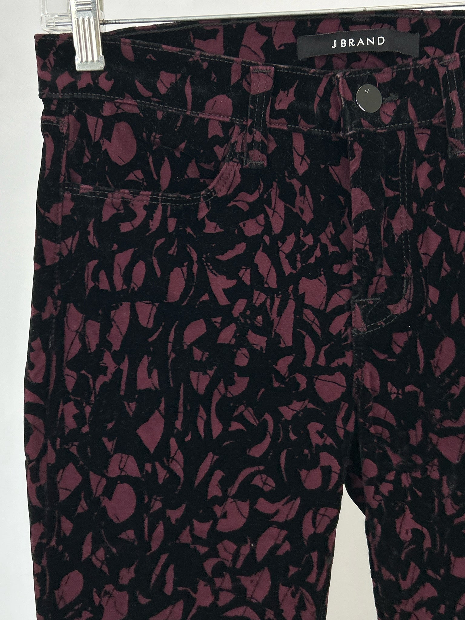 J BRAND Size 27/4 Black Print Women Pants