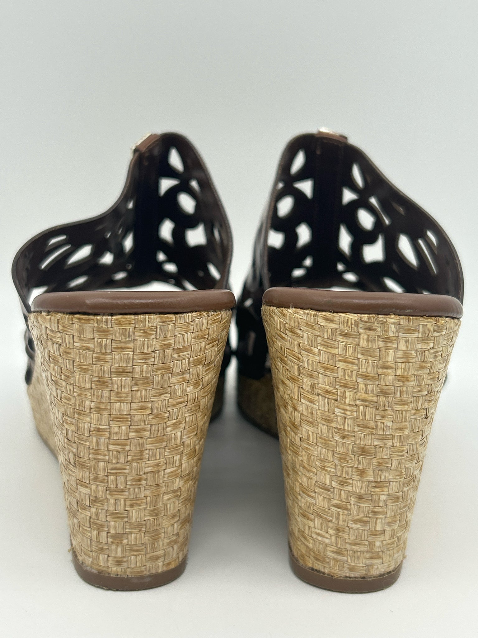 BRIGHTON Size 9M Brown Women Sandal