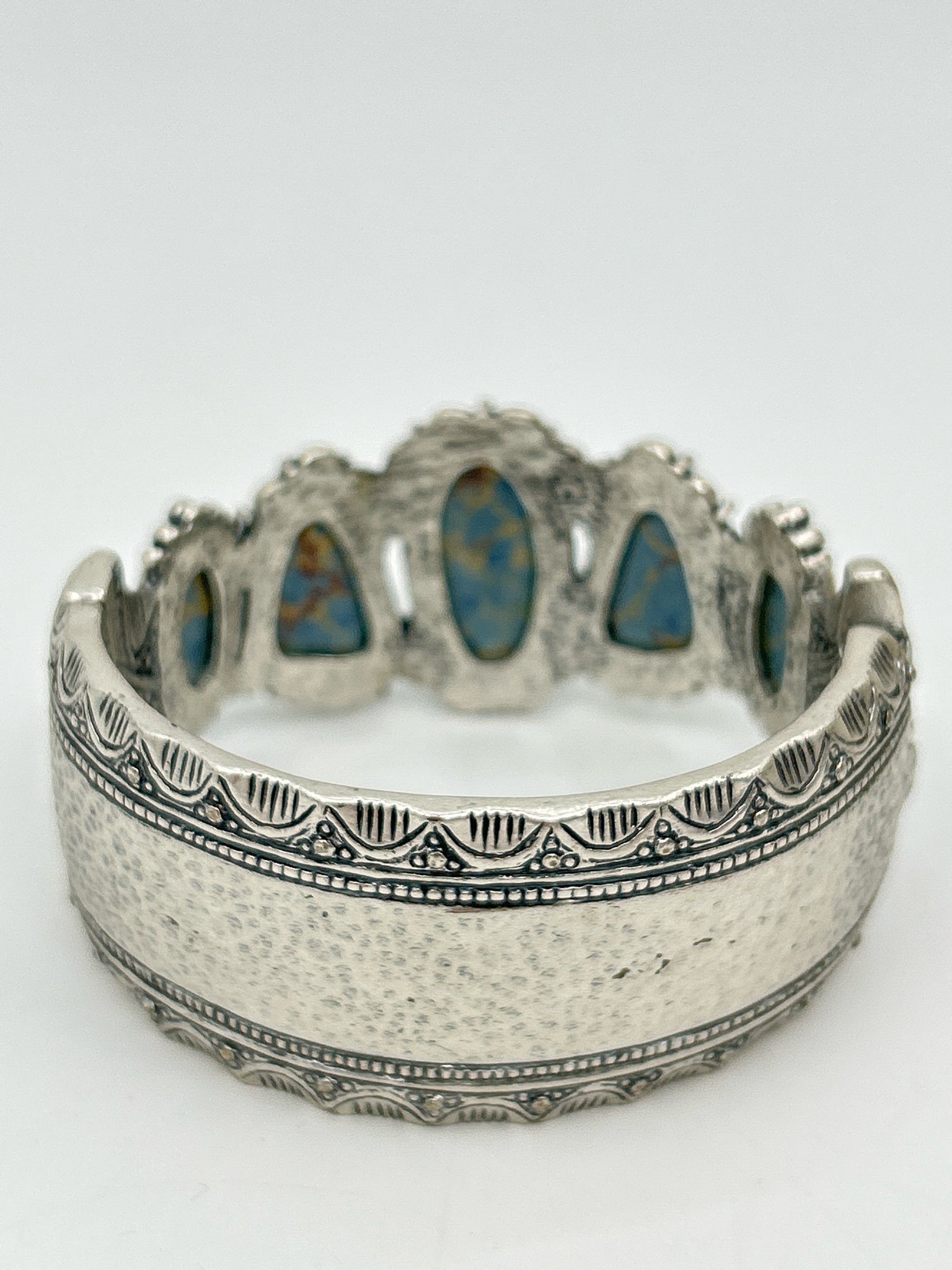 NO BRAND Silver and Blue Bracelet NWT