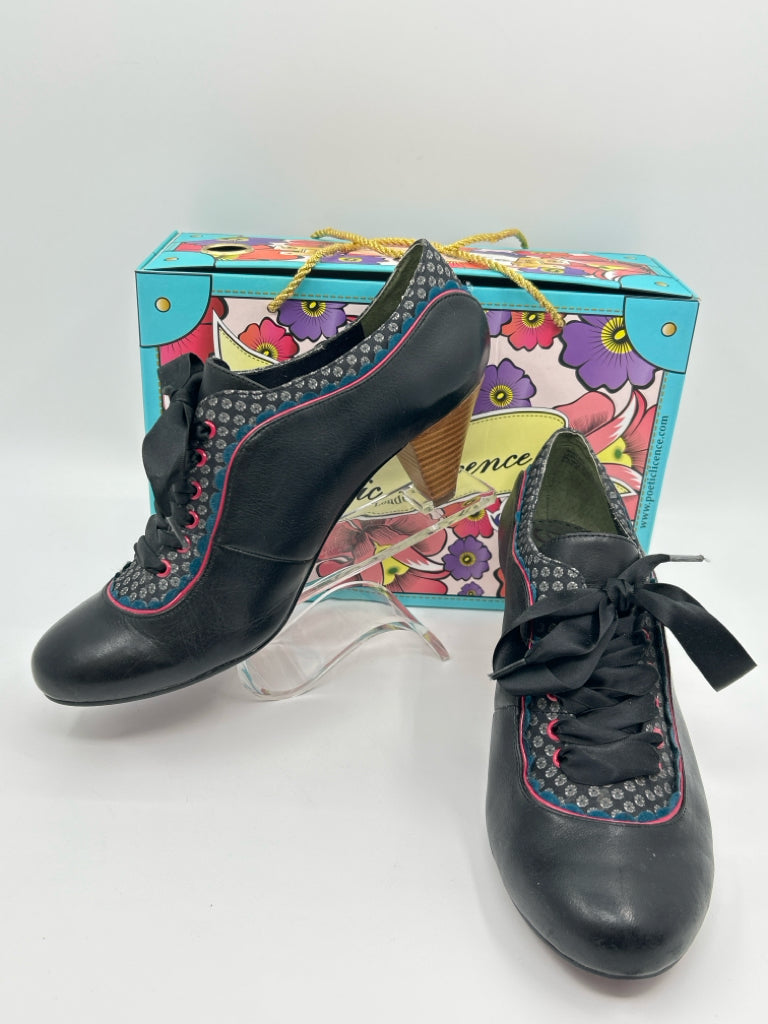 POETIC LICENCE Women Size 40.5 Black Shoes