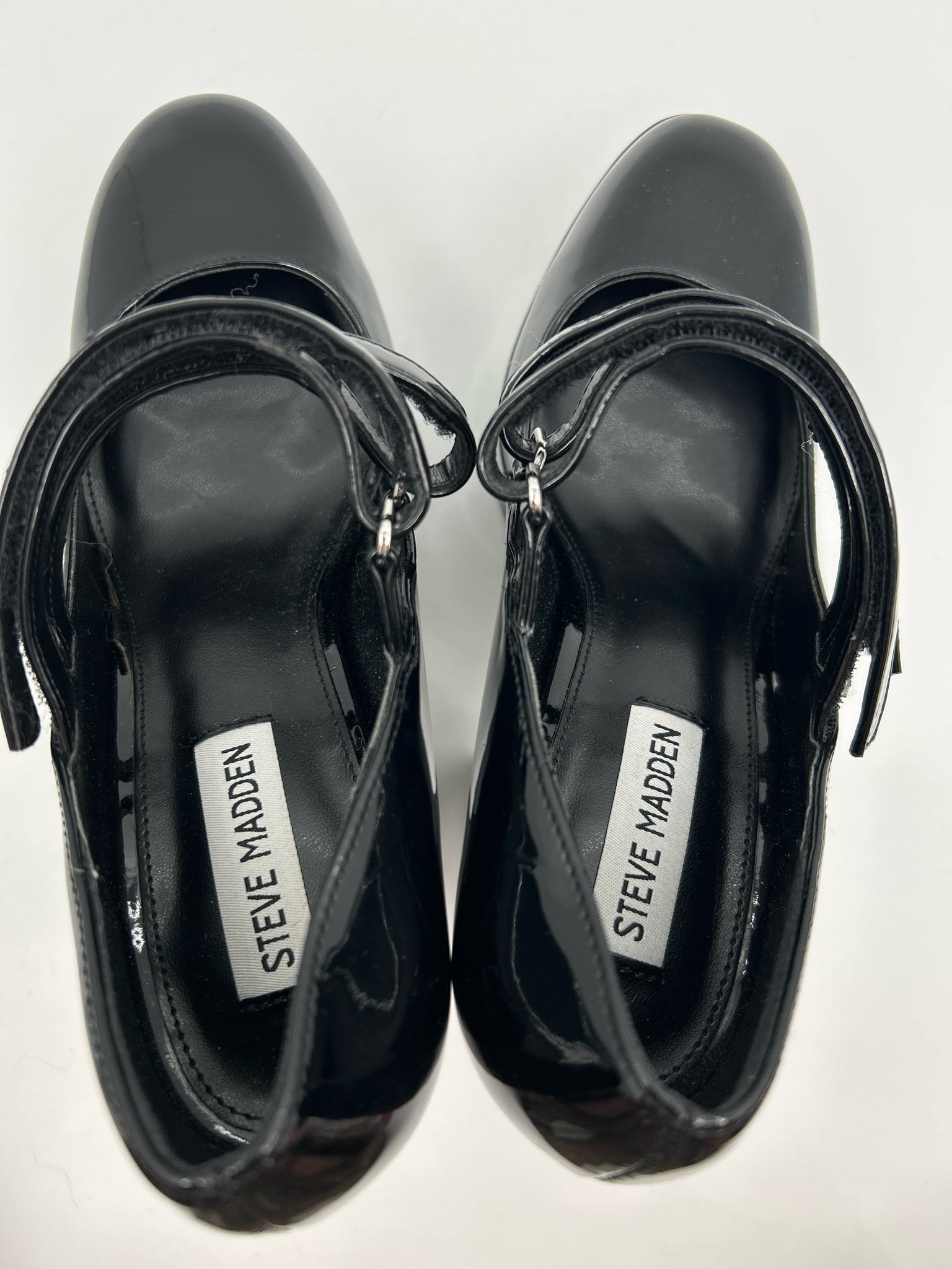 STEVE MADDEN Size 8.5 Black Women Pumps