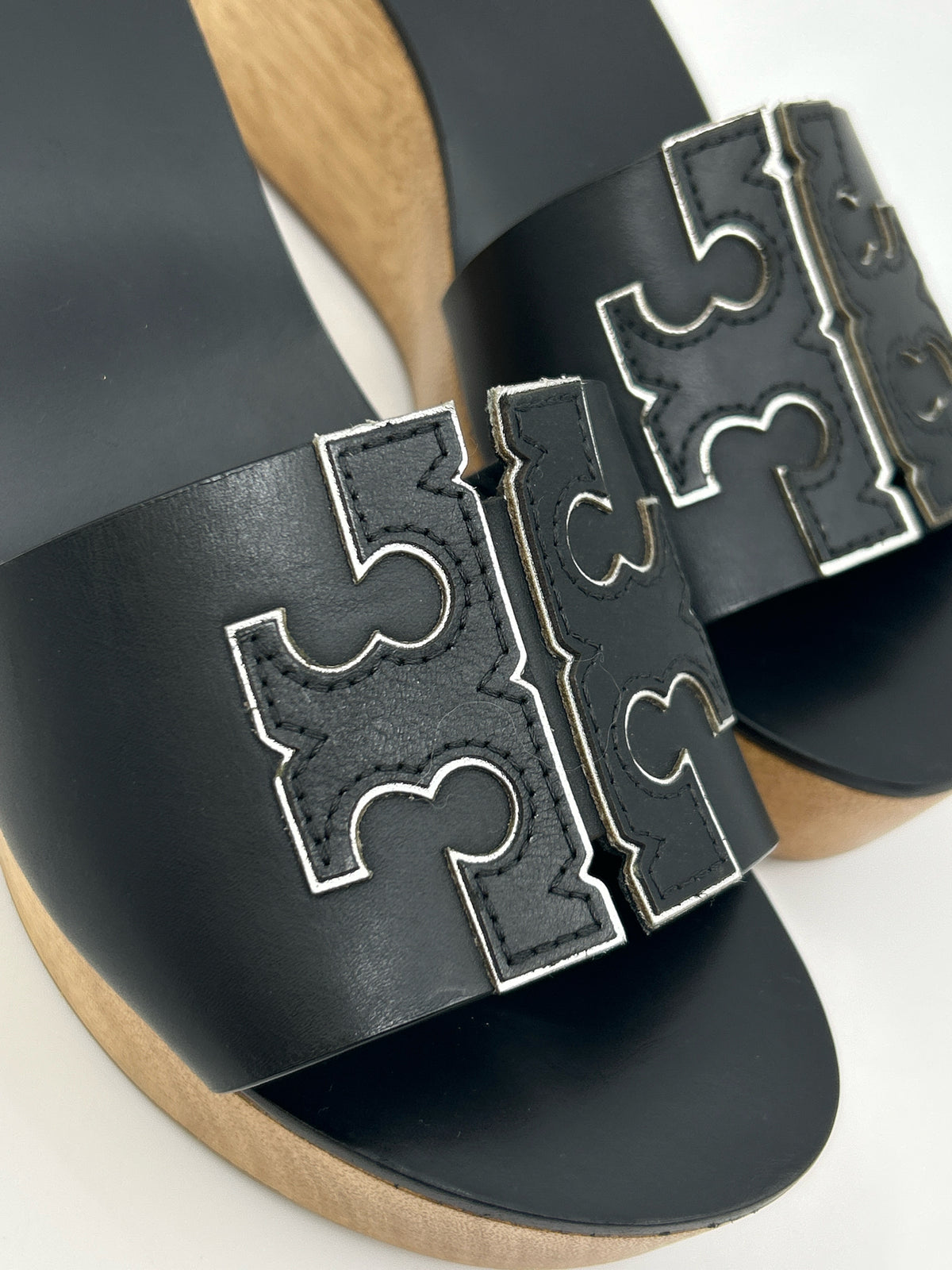 TORY BURCH Size 9M Black Women Sandal