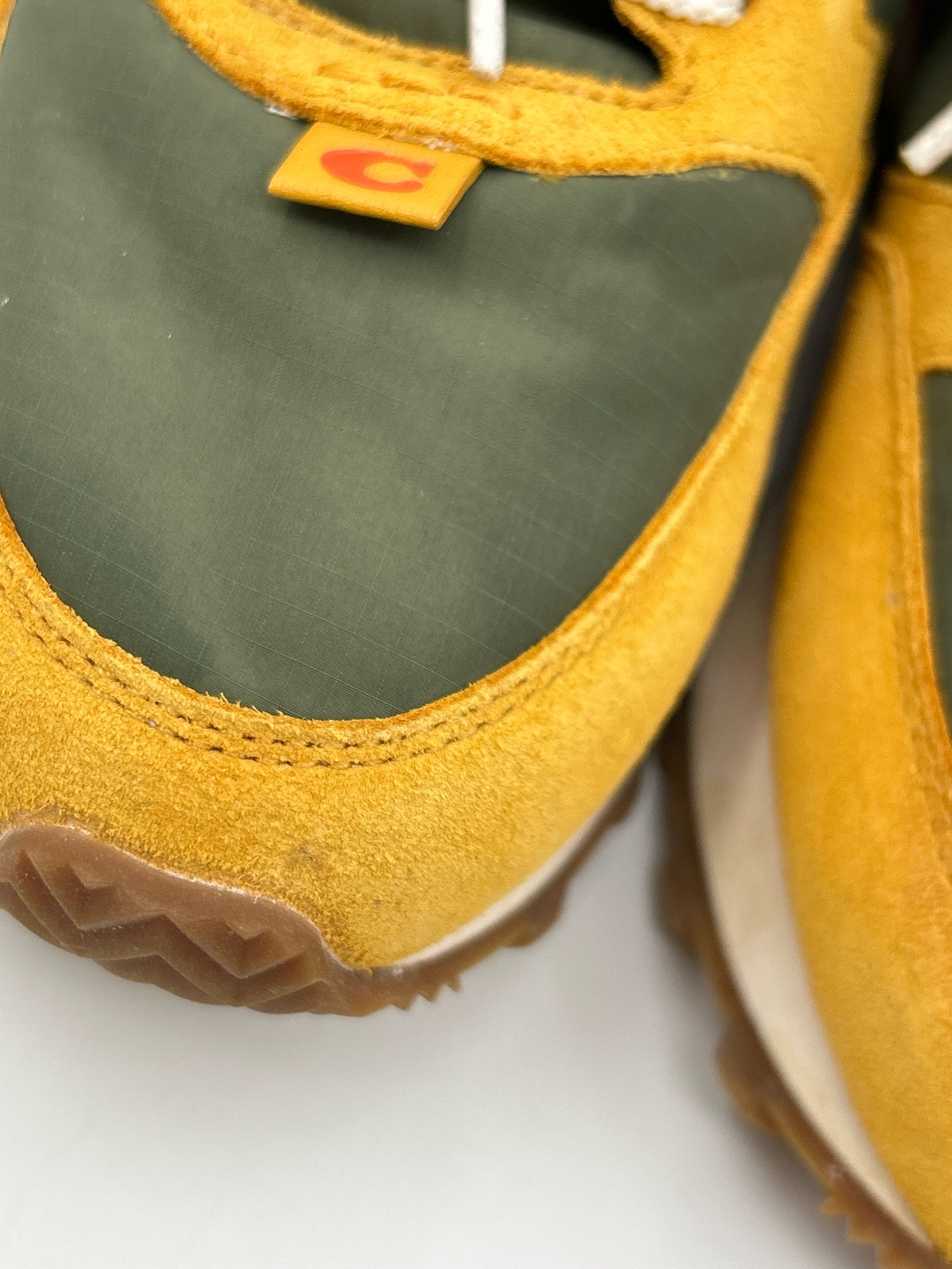 Coach Size 8B GREEN & GOLD Women Sneakers