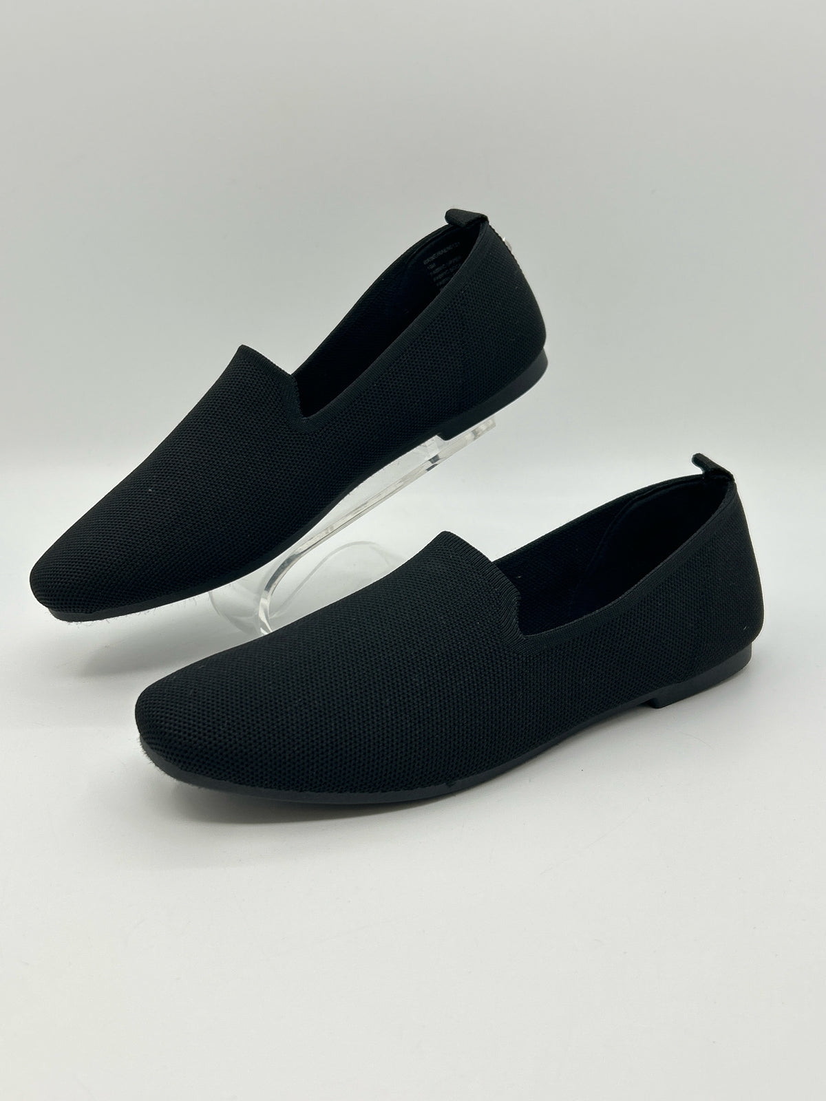 STEVE MADDEN Size 10M Black Women Flats