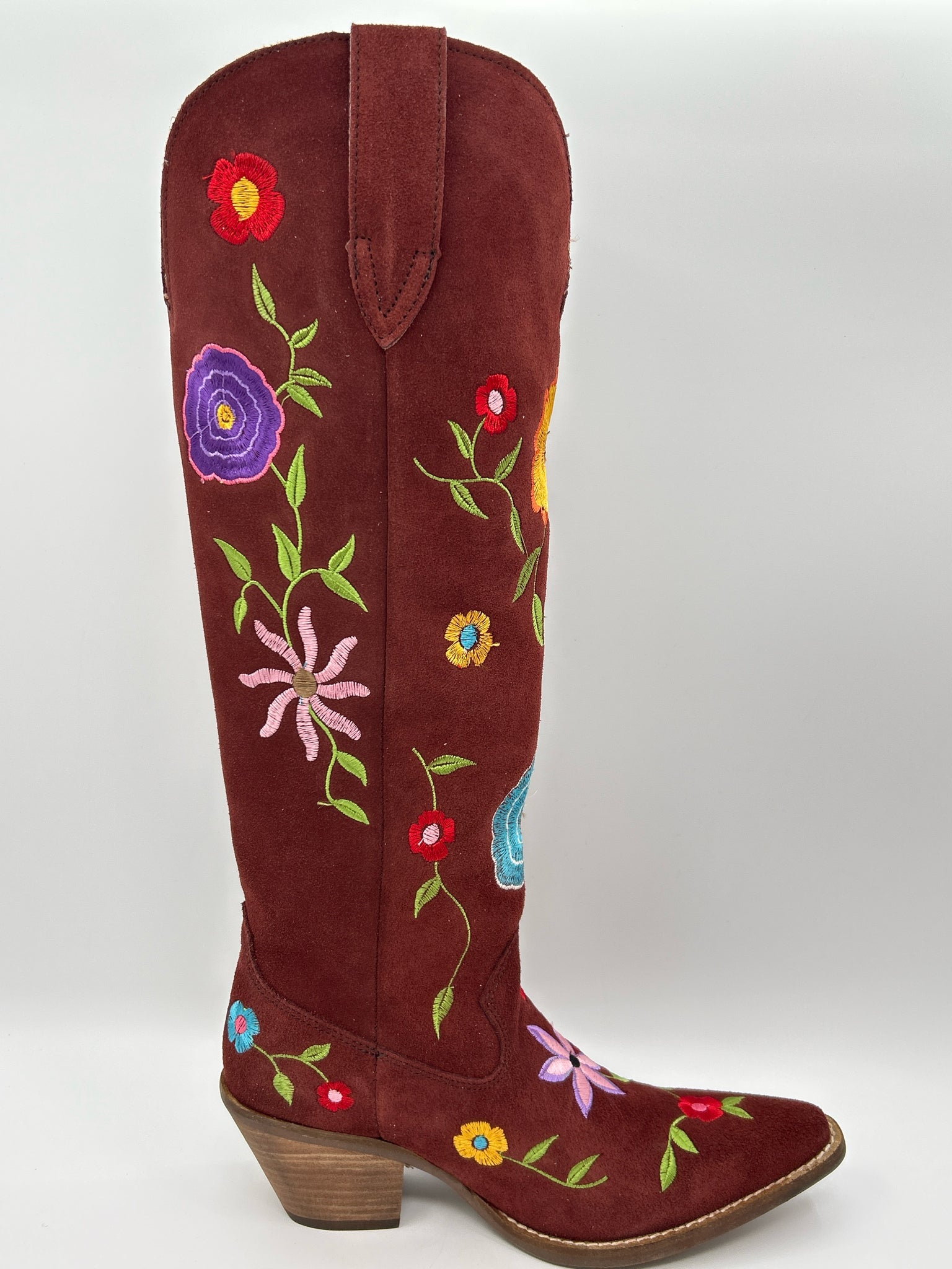 DINGO Size 7.5M Burgundy Women Boots