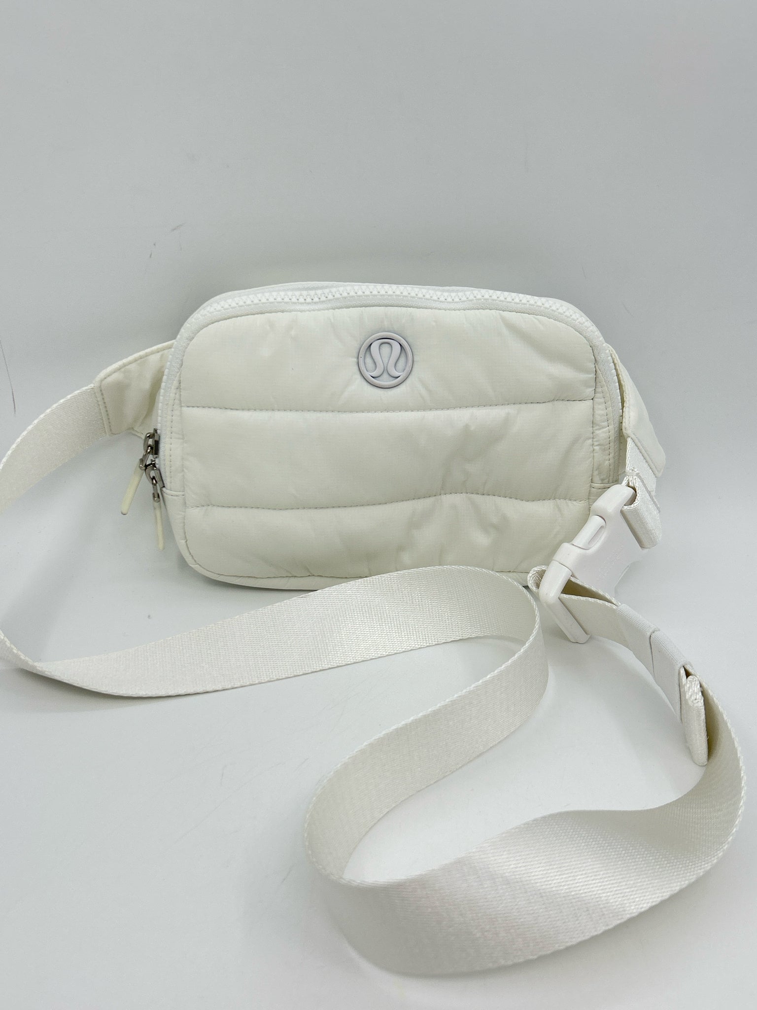 LULULEMON White Women Purse