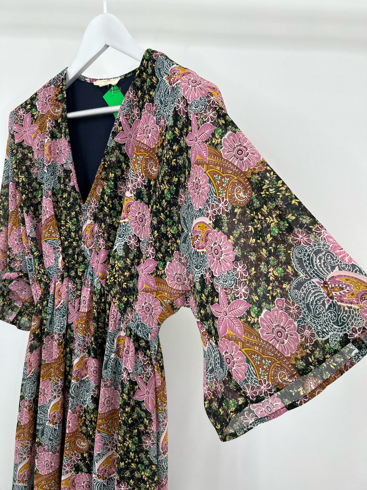 ENTRO Size M Purple & Green Print Women Dress