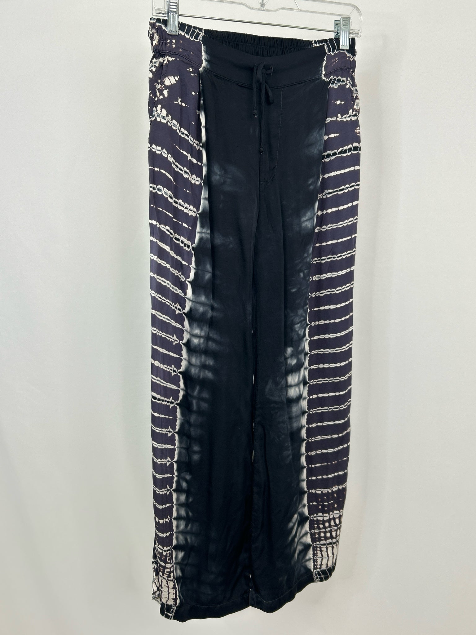 YFB Size S Plum Print Women Pants