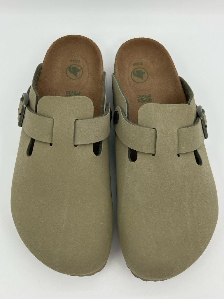 BIRKENSTOCK Size 38 OLIVE GREEN Sandal