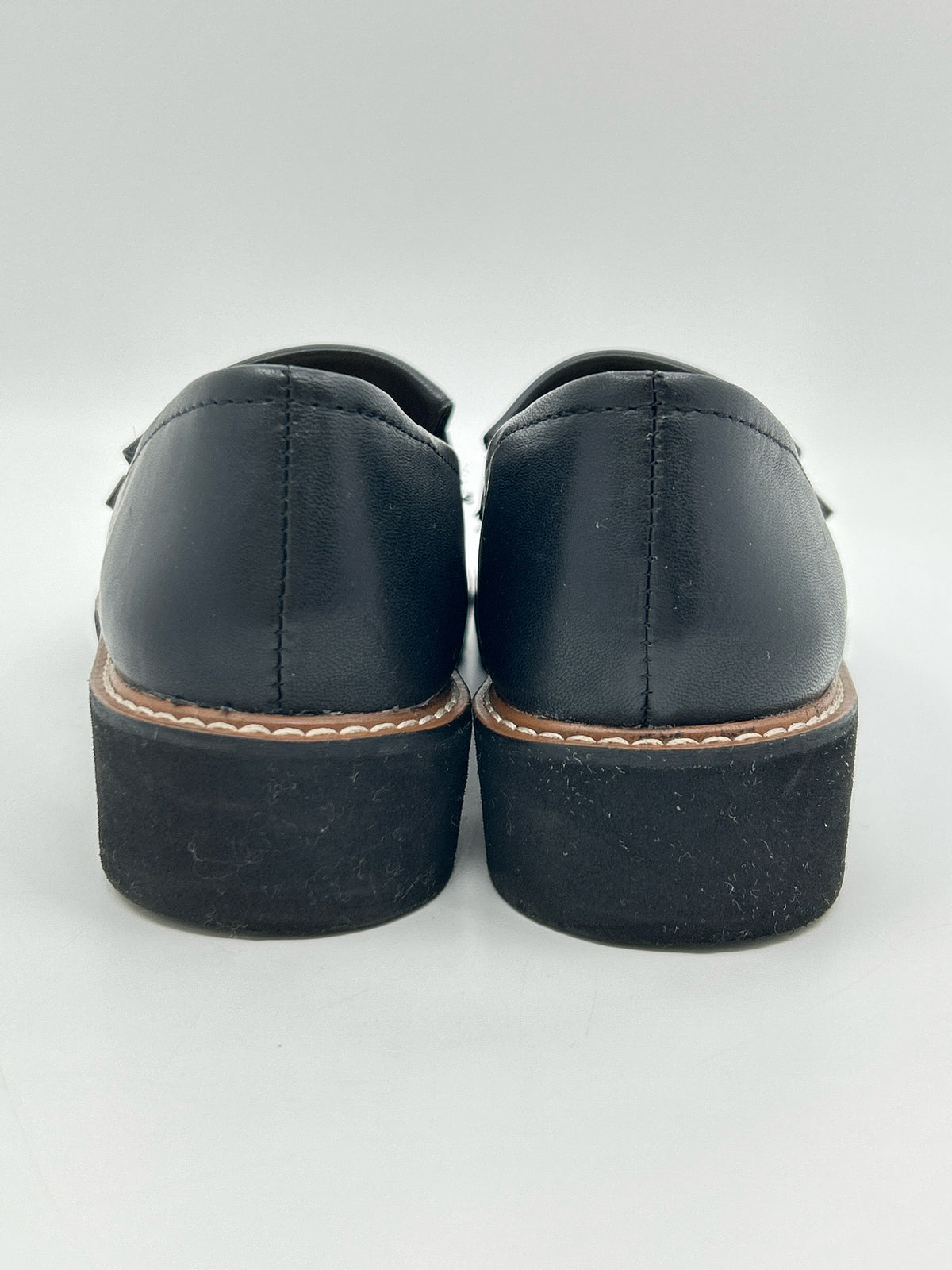 NATURALIZER Size 6.5M Black Women Loafer