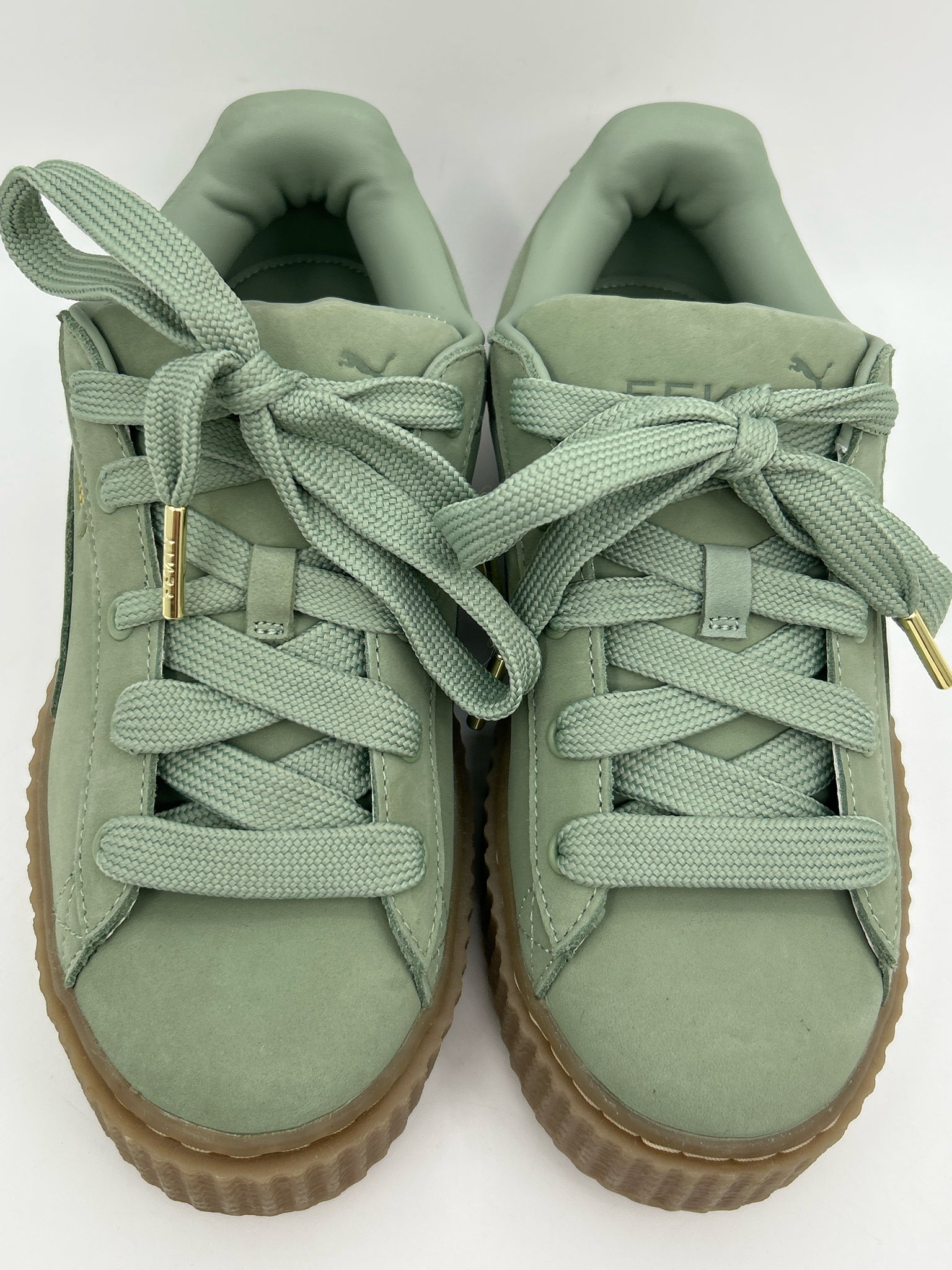 PUMA Size 7 Green Women Sneakers
