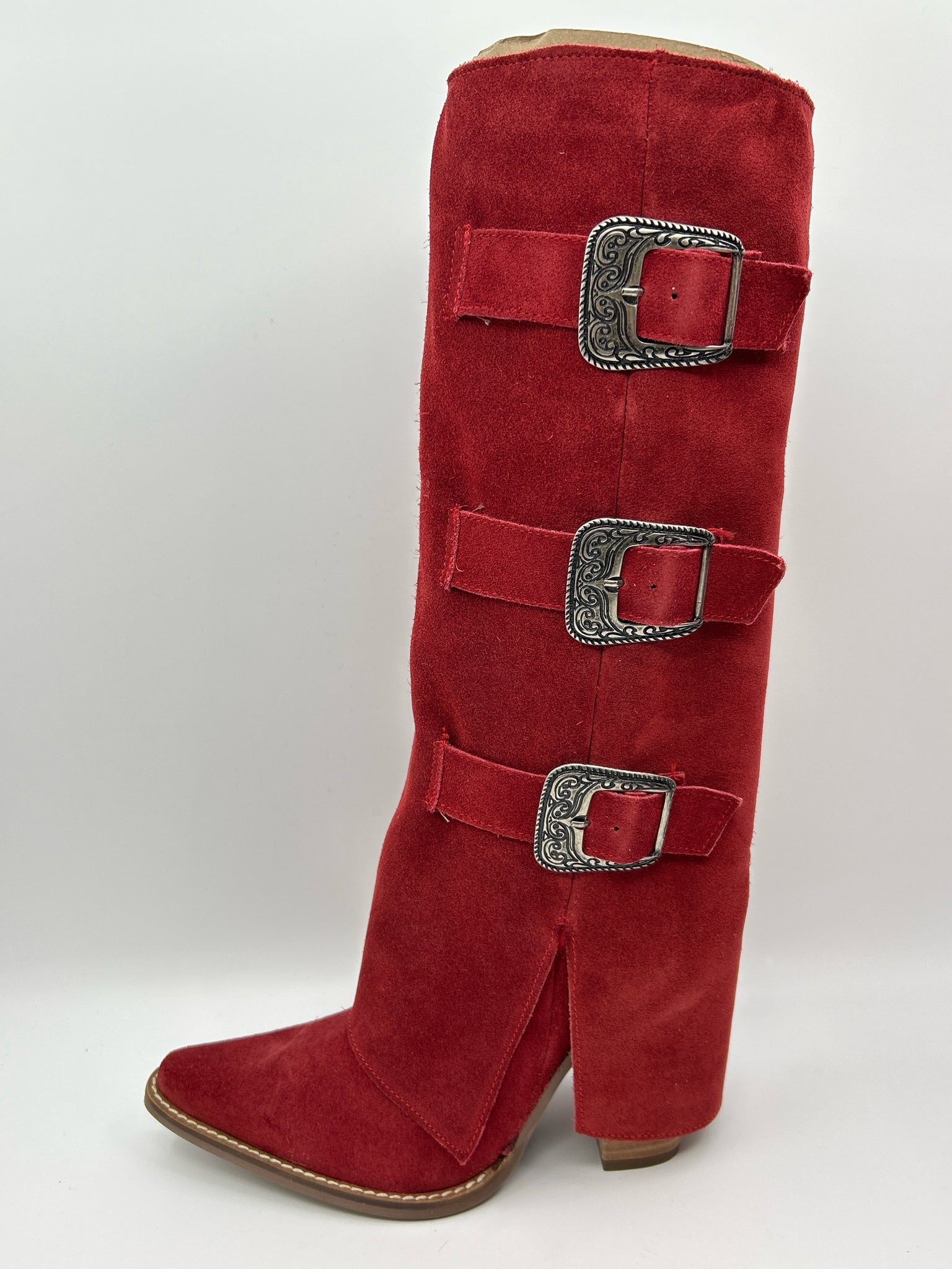 DINGO Size 7.5M Red Women Boots