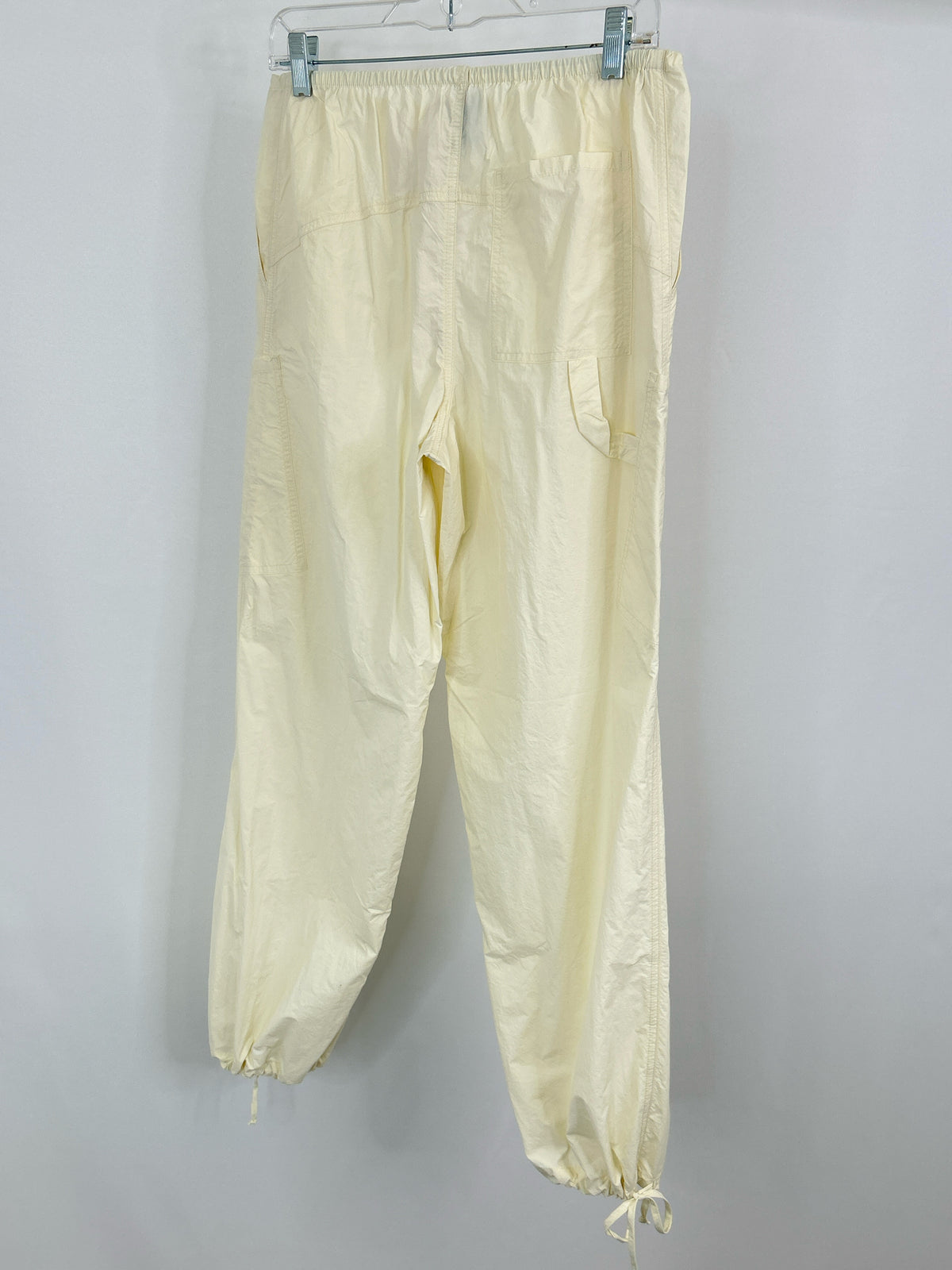 RESA Size XS Cream Women Pants