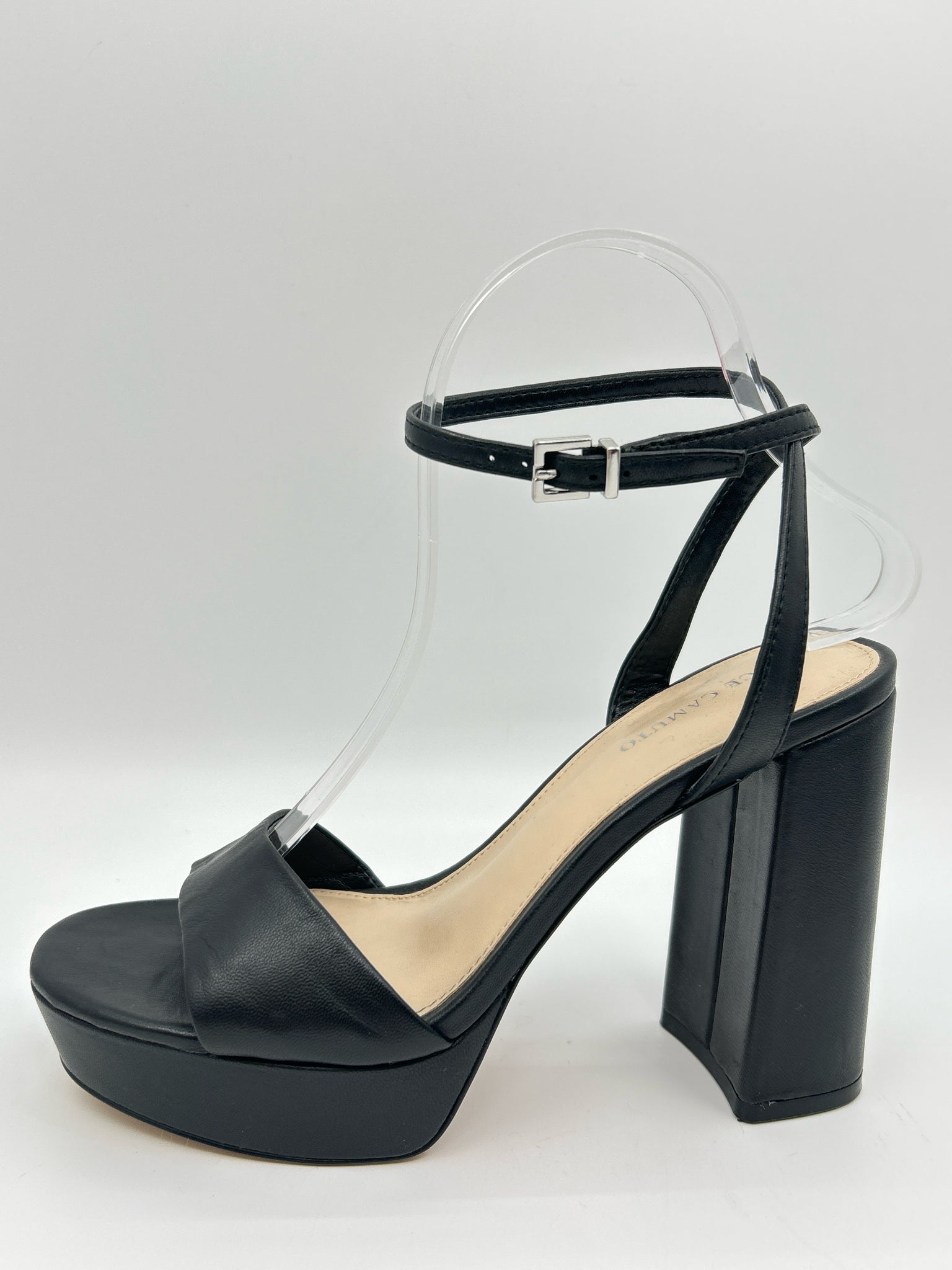 VINCE CAMUTO Size 7.5M Black Women Sandal