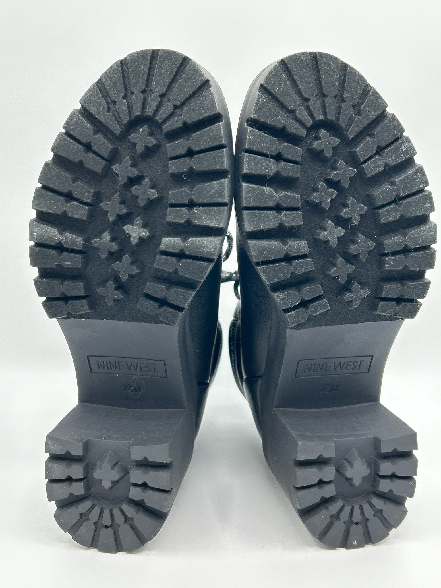 NINE WEST Size 7.5M Black Women Booties