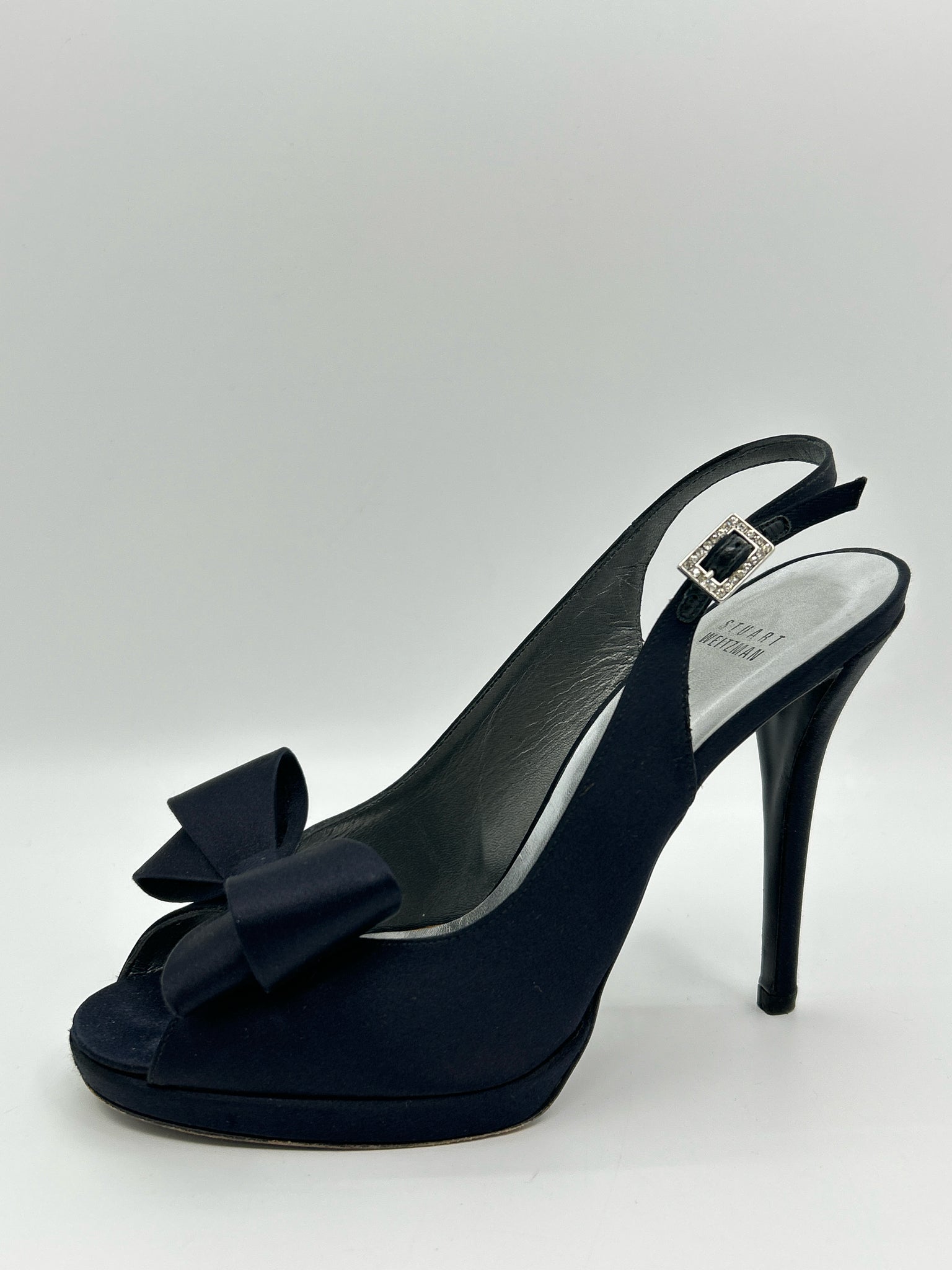 STUART WEITZMAN Size 9M Black Women Pumps