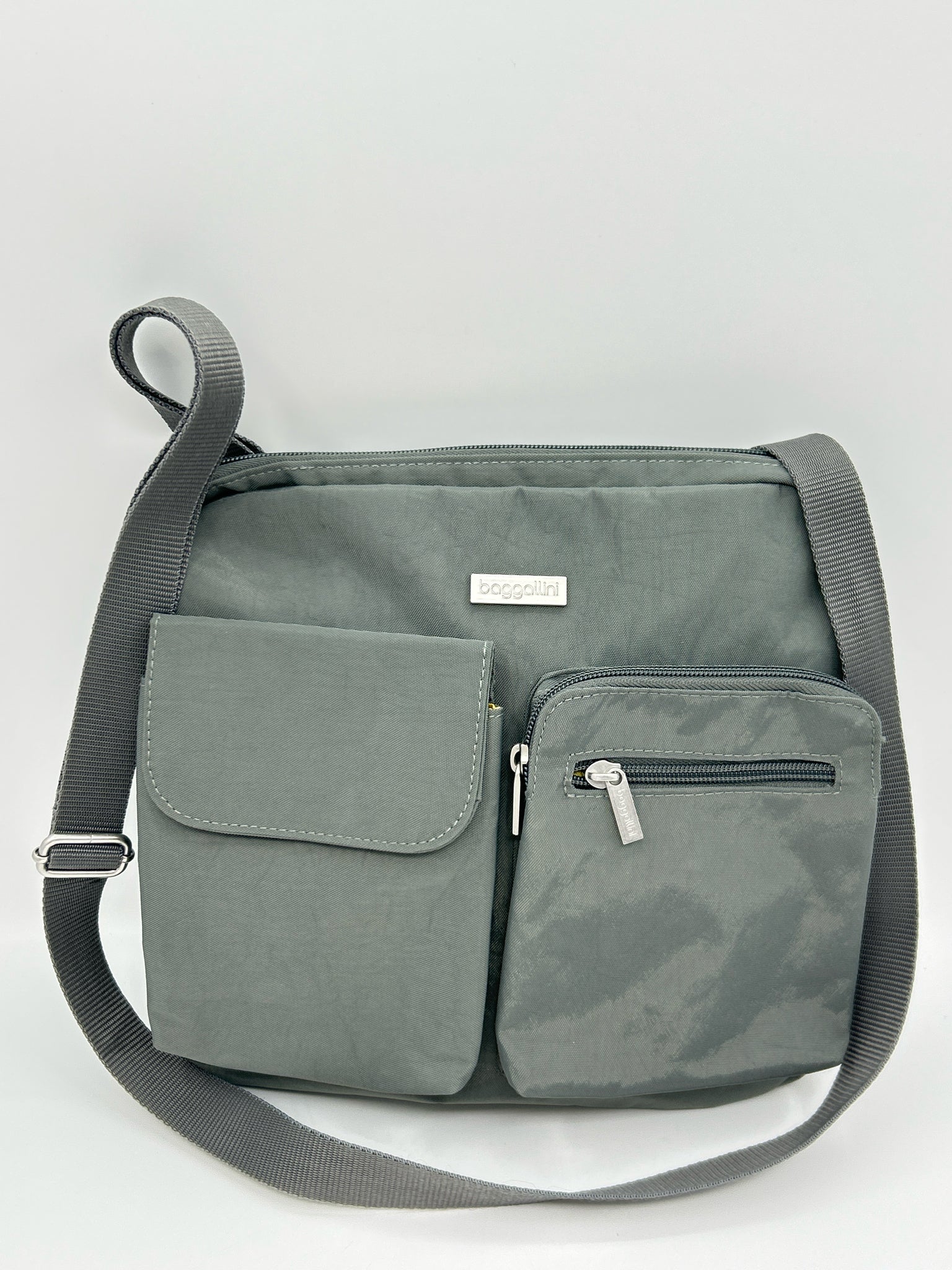 BAGGALLINI Grey Women Purse