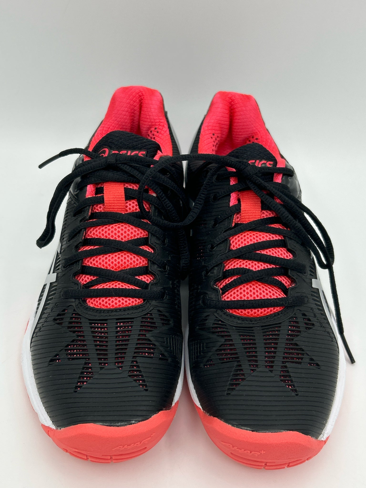 ASICS Size 7 black & pink Women Sneakers