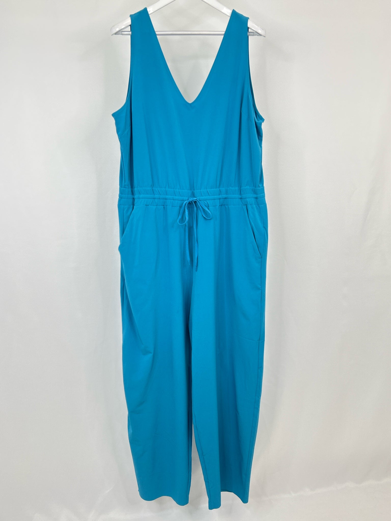 ATHLETA NWT Size XL AQUA Women Jumpsuit