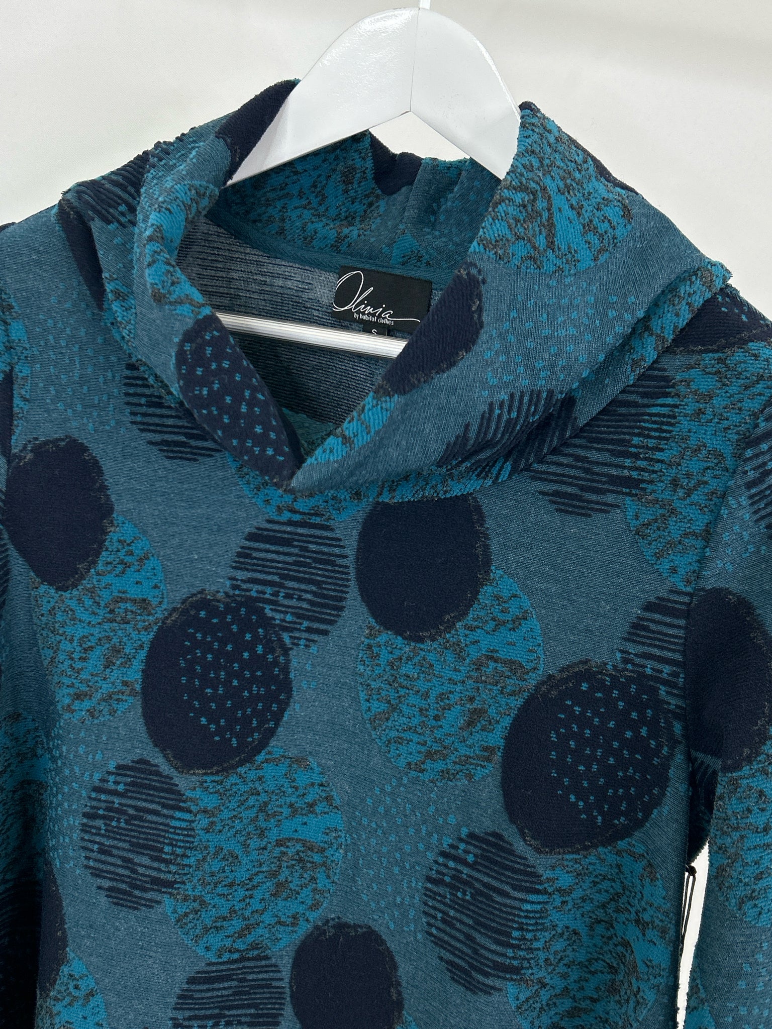 OLIVIA BY HABITAT CLOTHES Size S Teal Women Top NWT