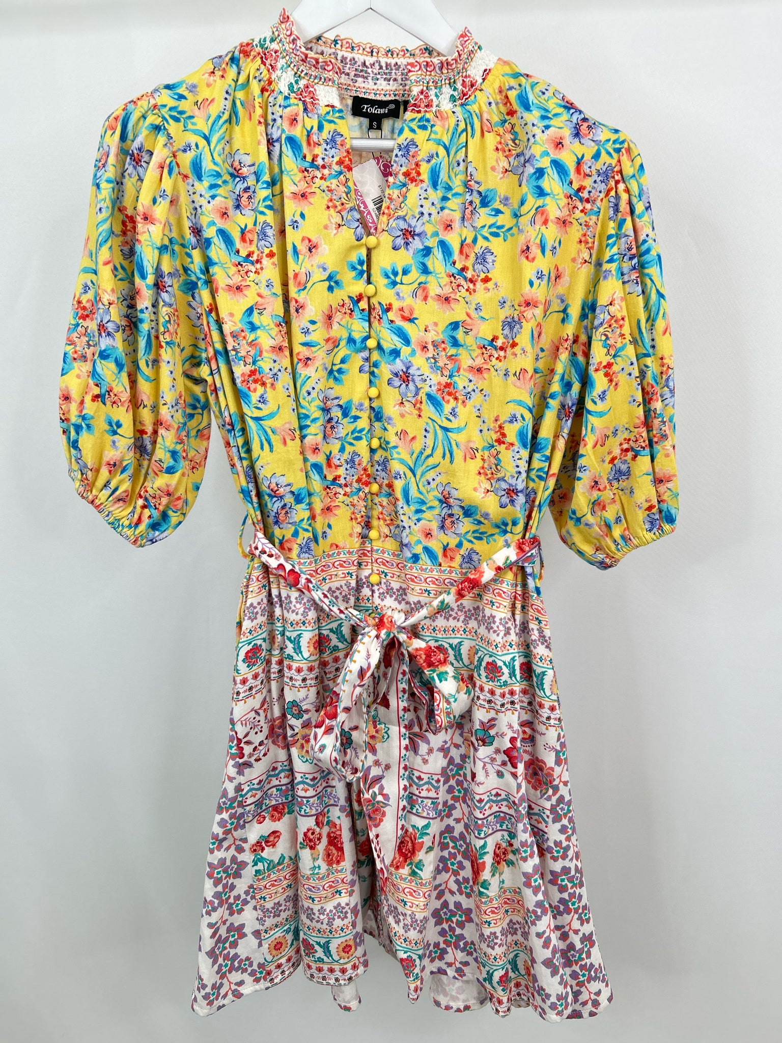 TOLANI Size S YELLOW FLORAL Women Dress