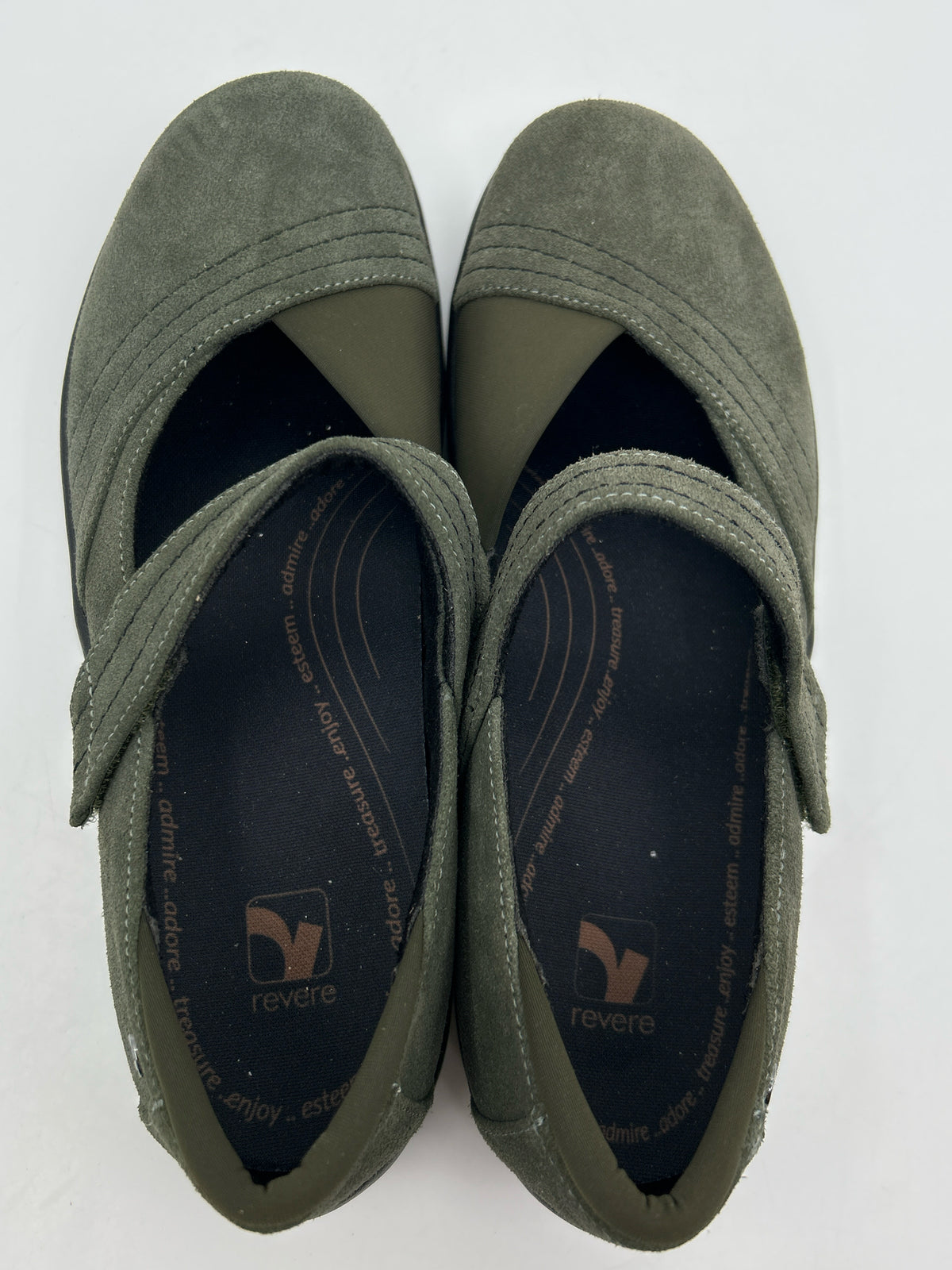 REVERE NIB Size 9M Moss Women Shoes