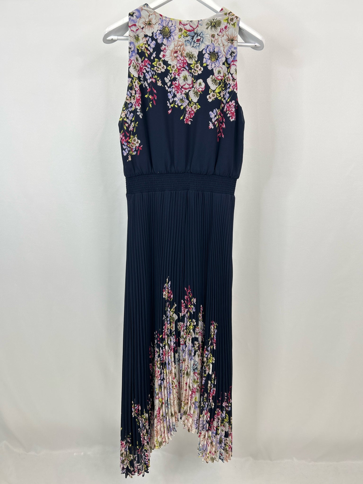 White House Black Market Size 8 NAVY FLORAL Women Dress