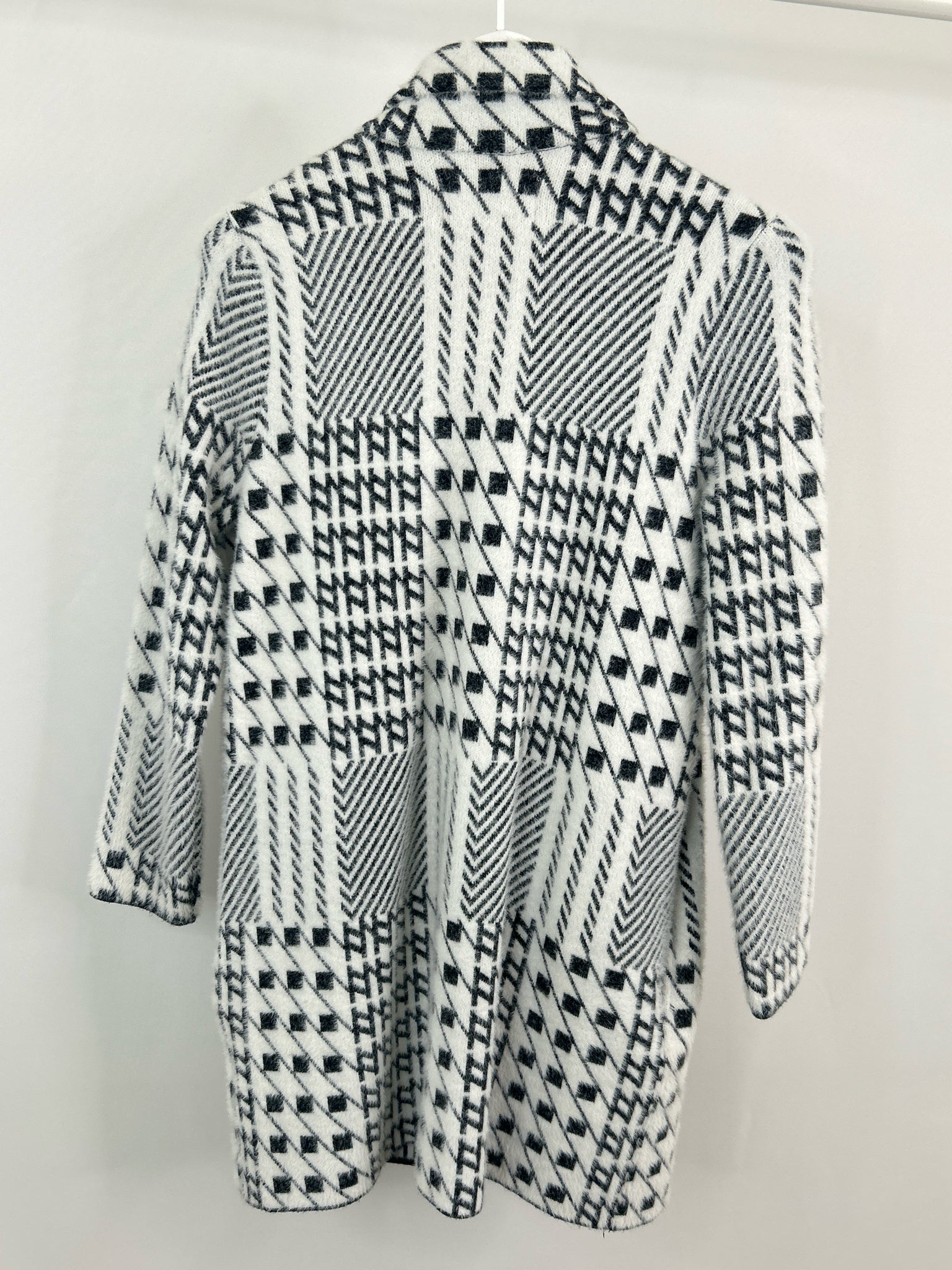 LIVERPOOL Size SP Black and White Women Cardigan